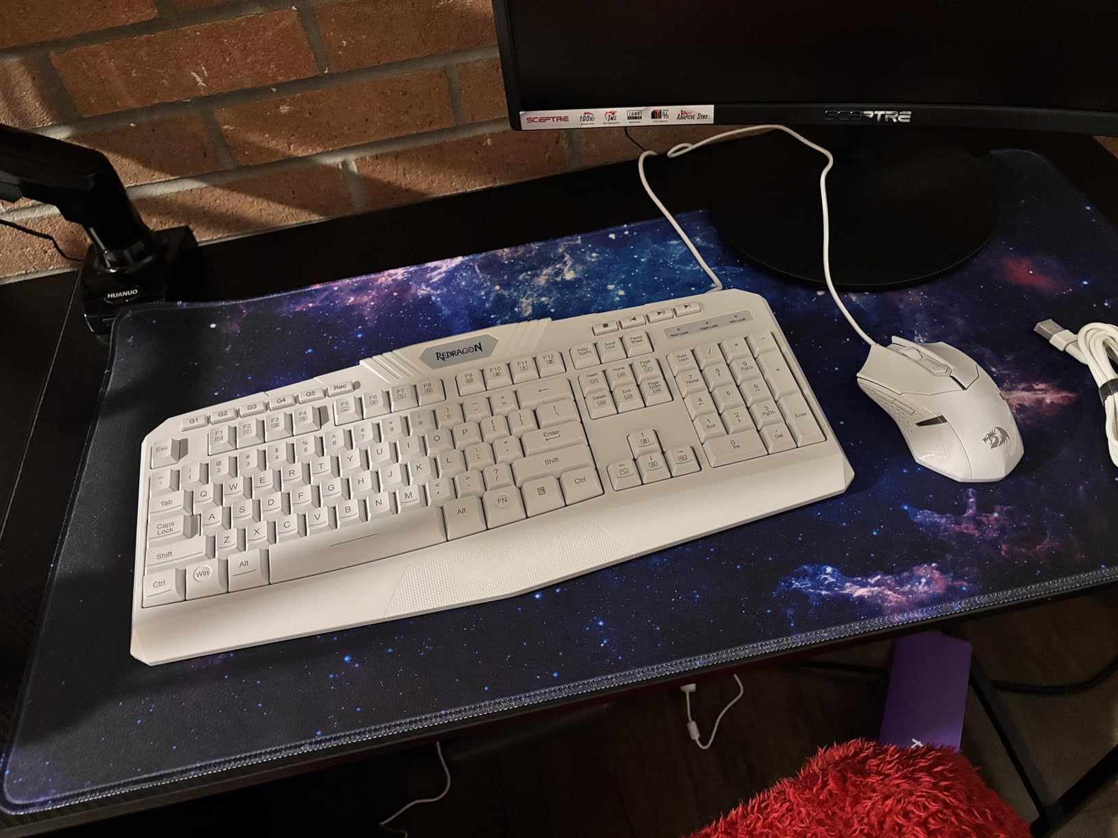 Canjoy Gaming Mouse Pad 31.5x15.8inch Extended XXL Large Mouse Pad Big Computer Keyboard Mouse Mat Desk Pad with Non-Slip & Rubber Base & Stitched Edge customer photo 2