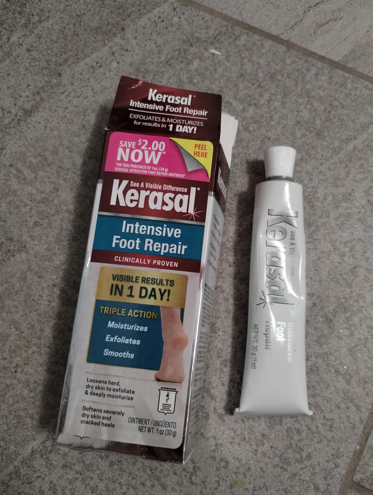 Kerasal Nighttime Intensive Foot Repair, Skin Healing Ointment for Cracked Heels and Dry Feet, 1 oz (Packaging May Vary) customer photo 2
