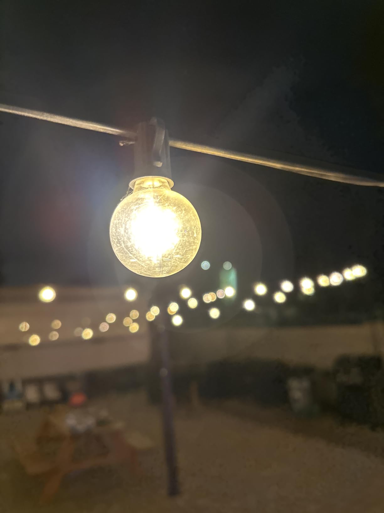 Brightown Outdoor String Lights, 50FT 25 G40 Bulbs Shatterproof Patio Lights, IP65 Waterproof Dimmable Hanging Connectable Globe LED Outdoor Lights for Backyard, Bistro, Porch, Deck, Balcony customer photo 2