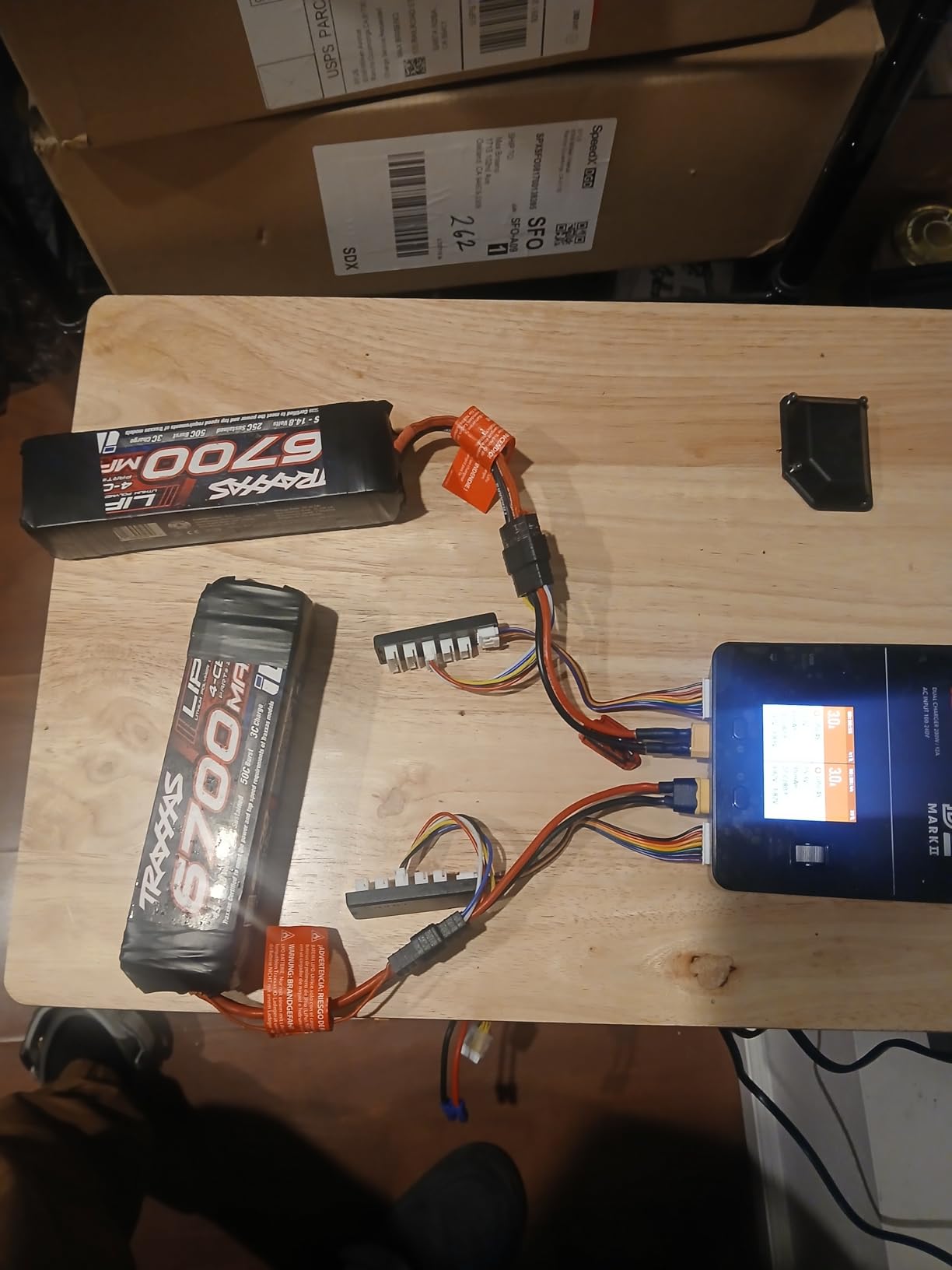 ISDT lipo Battery Charger D2 MK2 with AC 2x200W Dual Output Mode,Hobby Smart Lipo Charger Discharger for 1-6S Li-ion Life NiCd NiMH LiHV PB Smart Battery customer photo 2