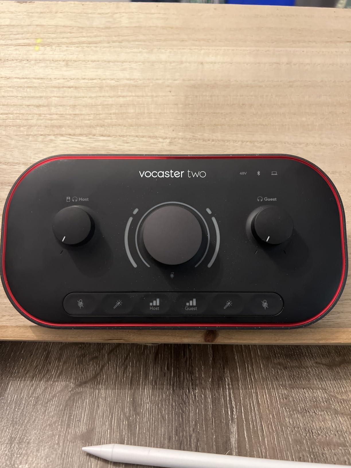 Focusrite Vocaster One - Podcasting Interface for Recording as a Solo Creator. Use Auto Gain, Enhance, and Mute for Easy Podcasting. Small, Lightweight, and Powered by Computer customer photo 2