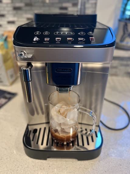 Magnifica Evo Automatic Espresso & Coffee Machine with Manual Milk Frother, Built-in Grinder & Auto-Clean Function - For Latte, Cappuccino, Americano, Iced Coffee, ECAM29043SB customer photo 1