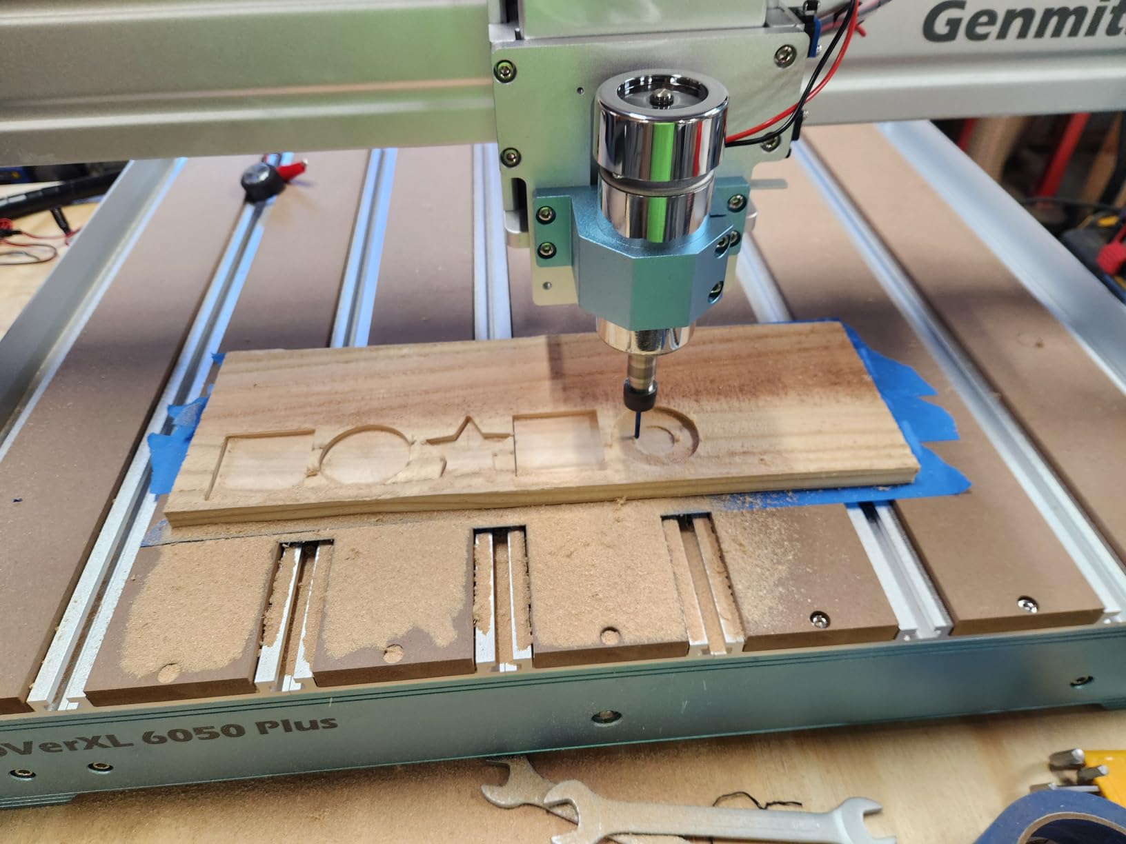 Genmitsu CNC Machine PROVerXL 6050 Plus for Metal Wood Acrylic MDF Carving, GRBL Control, 3 Axis Milling CNC Router Machine, Hybrid Table, Working Area 600 x 500 x 115mm (23.62'' x 19.69'' x 4.53'') customer photo 1