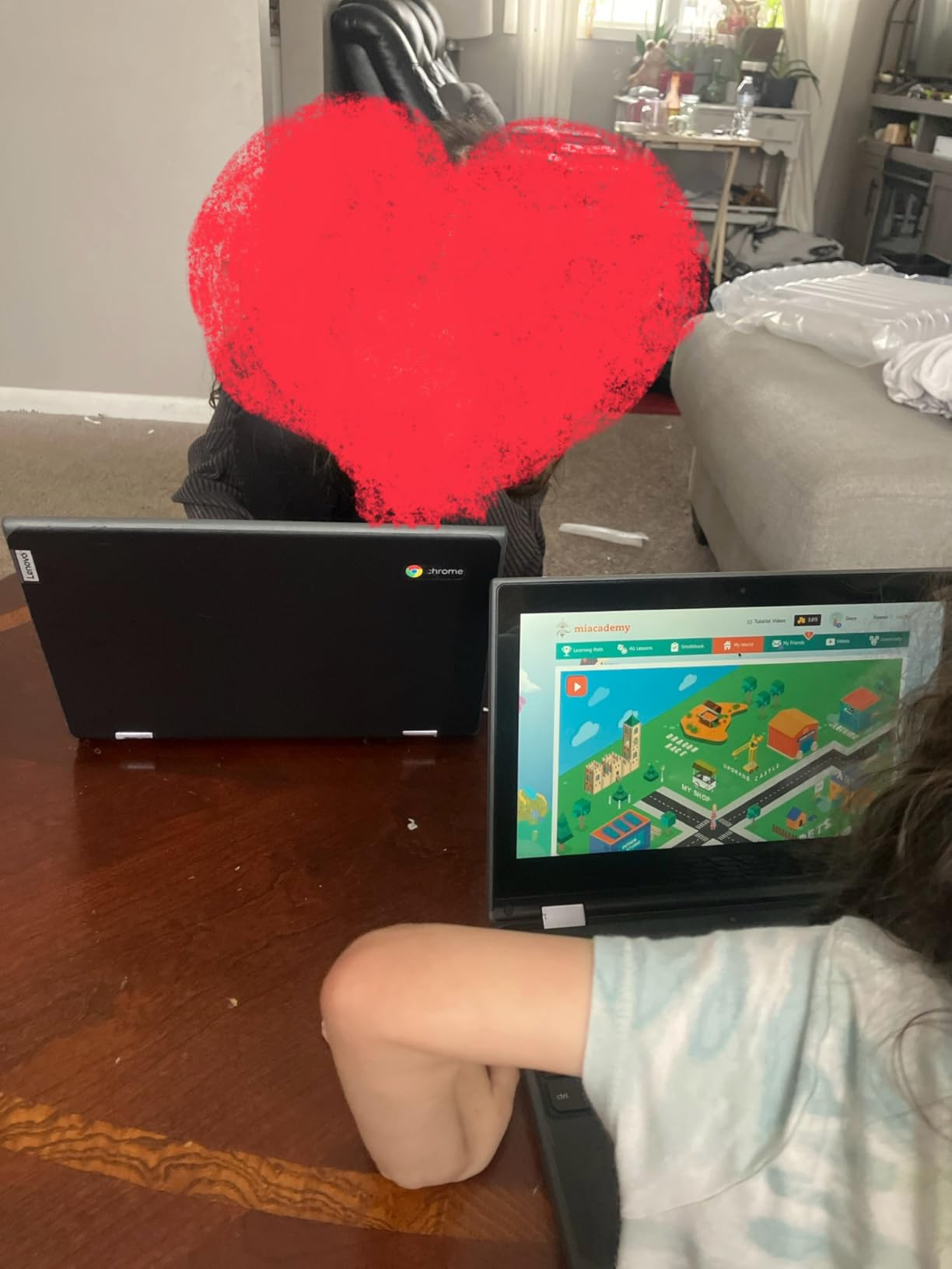 Lenovo 500e Chromebook 2-in-1 Laptop, 11.6in HD Touch, Intel Celeron N3450, 4 GB RAM, 32GB eMMC Drive, Webcam, Chrome OS (Renewed) customer photo 1