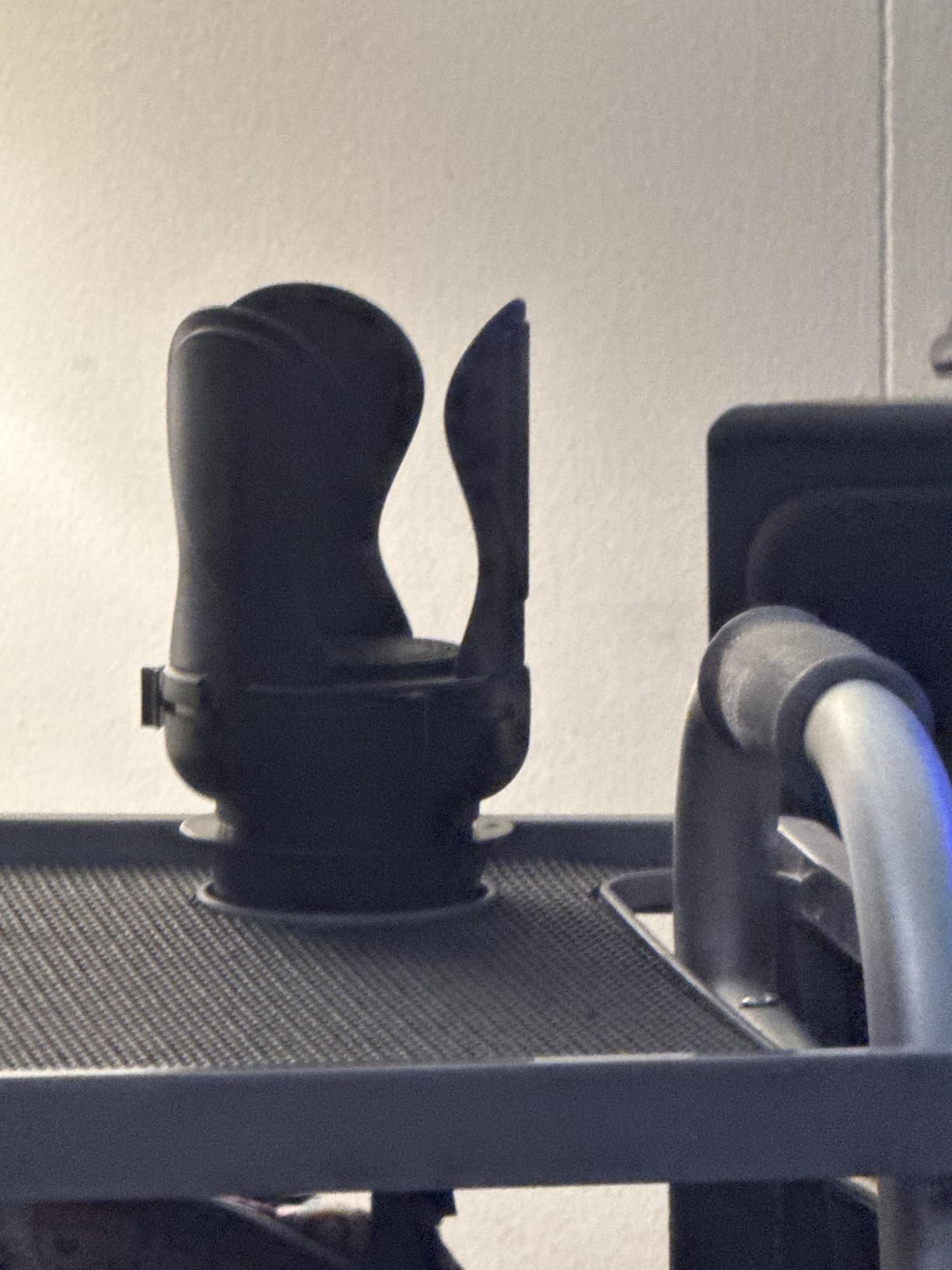 Car Cup Holder Expander, Cup Holder Extender Adapter with Expandable Arm and Adjustable Base, Compatible with Yeti Ramblers 14-64oz, Hydro Flasks 18-64oz Most Coffee Mugs Bottles & Cups customer photo 1