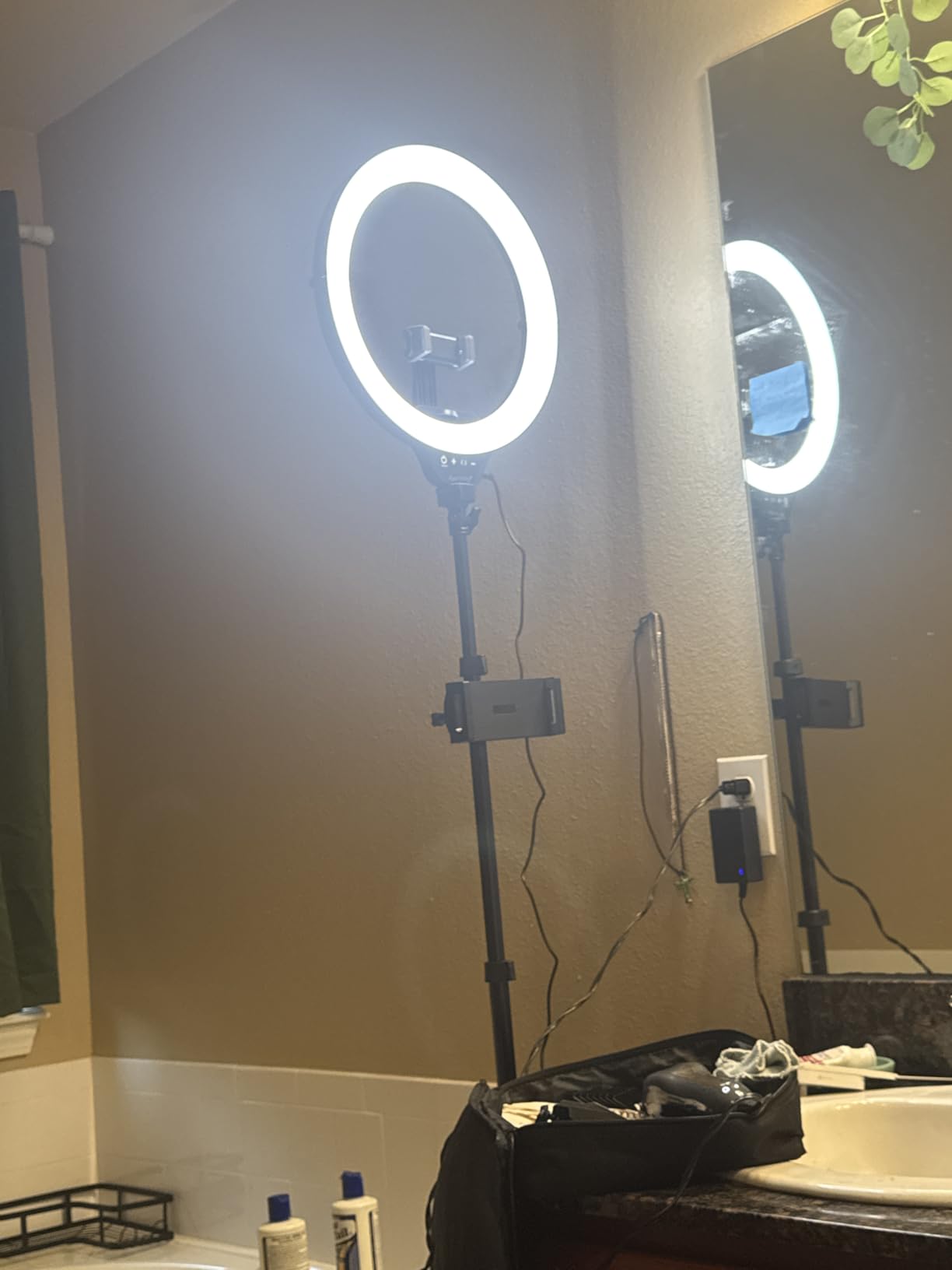 Aureday 14'' Selfie Ring Light with 62'' Tripod Stand and Phone Holder, Dimmable LED Phone Ringlight for Makeup/Video Recording/Photography, Circle Lighting for All Cell Phones&Lightweight Cameras customer photo 2