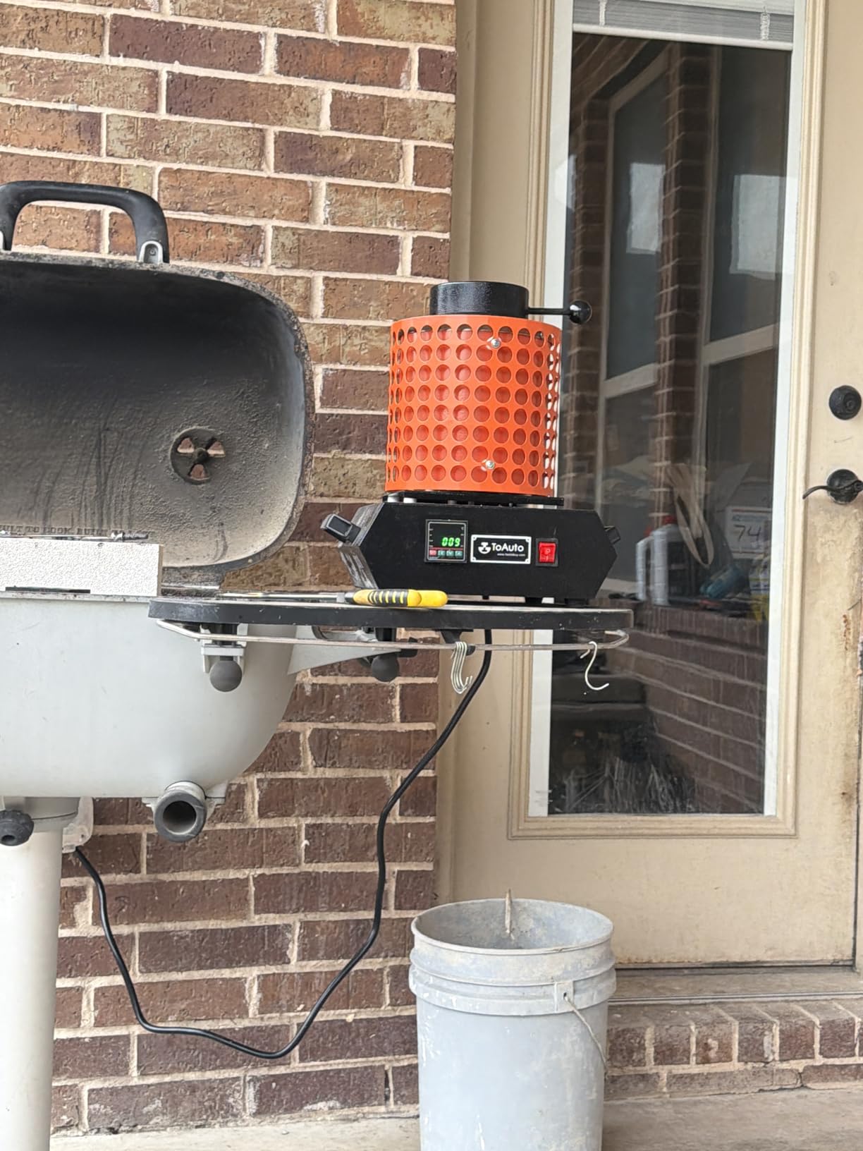 TOAUTO Upgraded Gold Melting Furnace TGF3000-V1.1, 1+3 KG Electric Digital Smelting Furnace 1400W 2100F PID Smelter Kiln Kit Casting Refining Jewelry Precious Metals Gold Silver Copper Aluminum (110V) customer photo 1