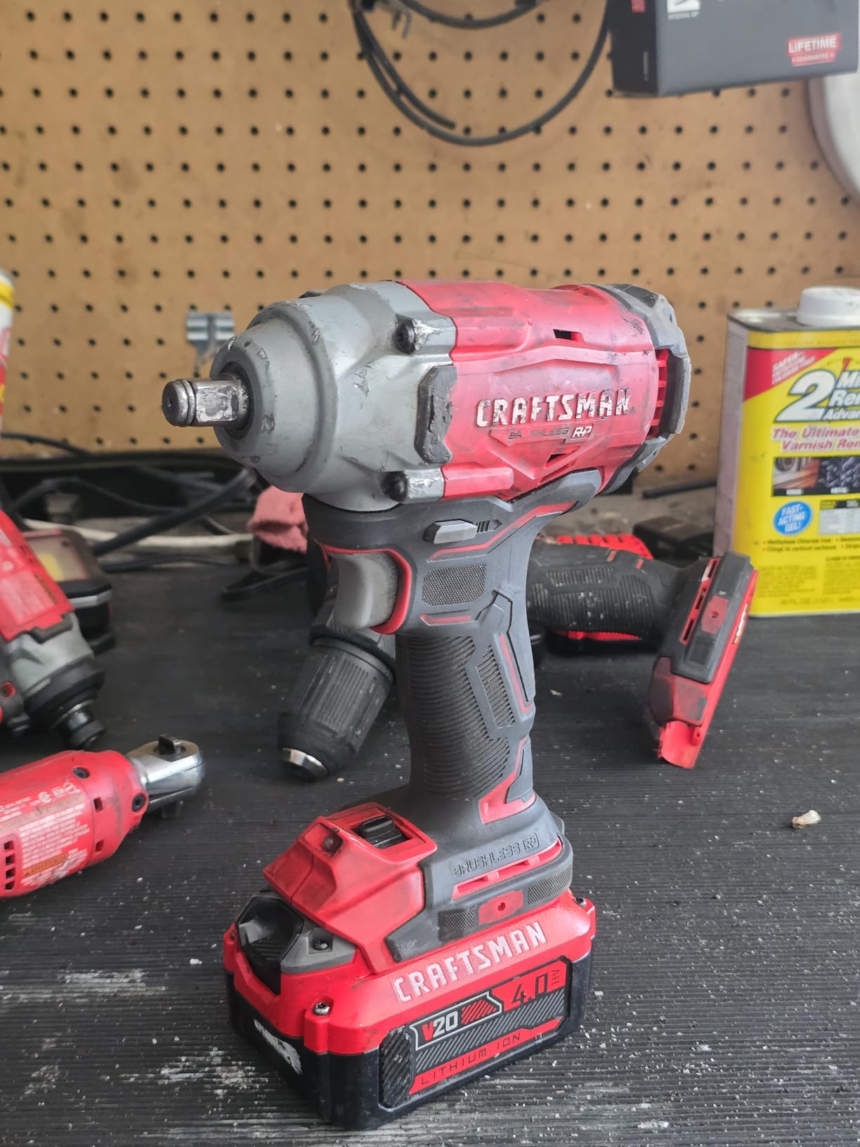 CRAFTSMAN V20 Cordless Impact Wrench, 1/2 inch, Bare Tool Only (CMCF921B) customer photo 1