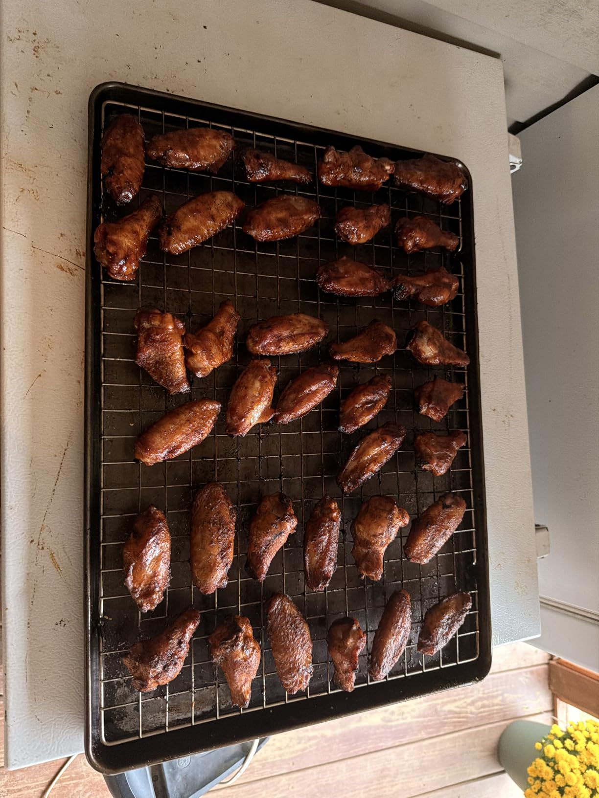 Traeger Ironwood Pellet Smoker Grill, Electric Wood Pellet Grill with WiFIRE App Control, 165F - 500F Degree Temperature Control Super Smoke Mode, 6-in-1 BBQ Smoker Grilling Combo, TFB61RLG customer photo 2