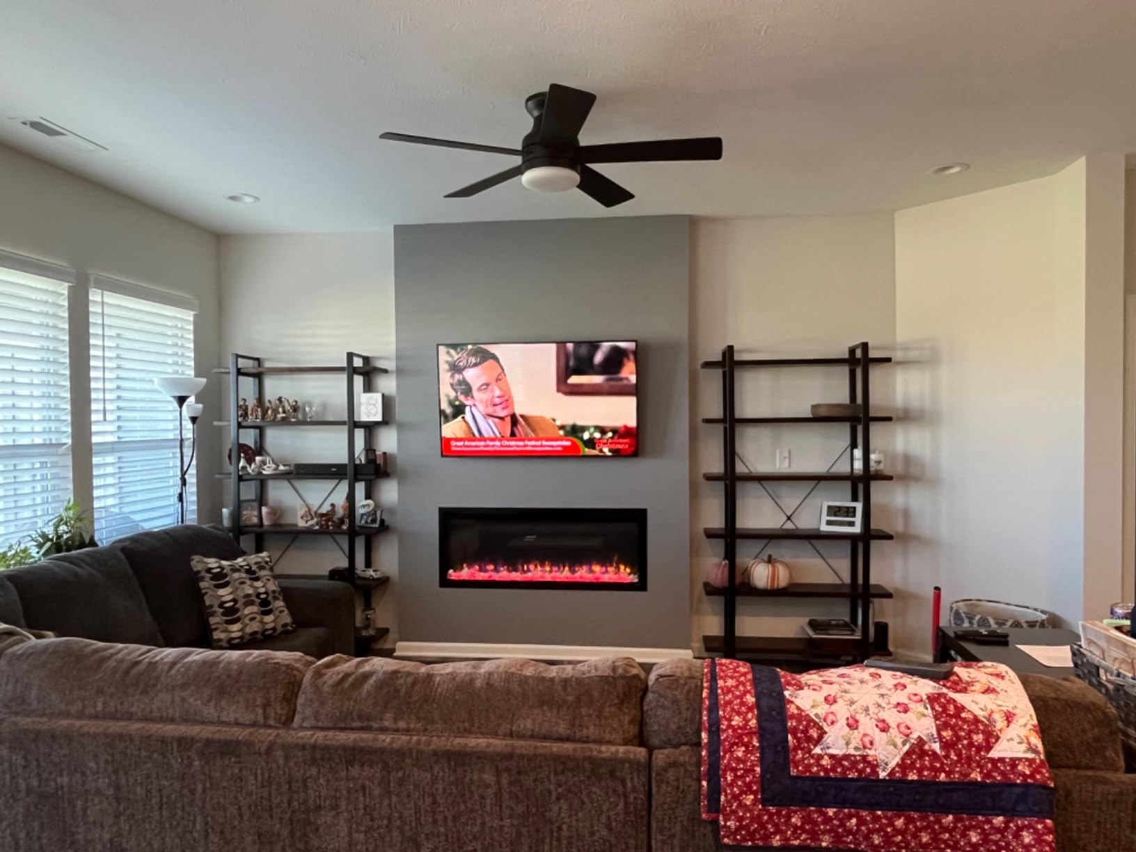 Solid Wood Bookcase and Book Shelves Wood and Metal Shelving Unit 6 Tier Bookshelf Modern Rustic Open Bookshelf Office,Distressed Brown (AY-02-6Tier) customer photo 1