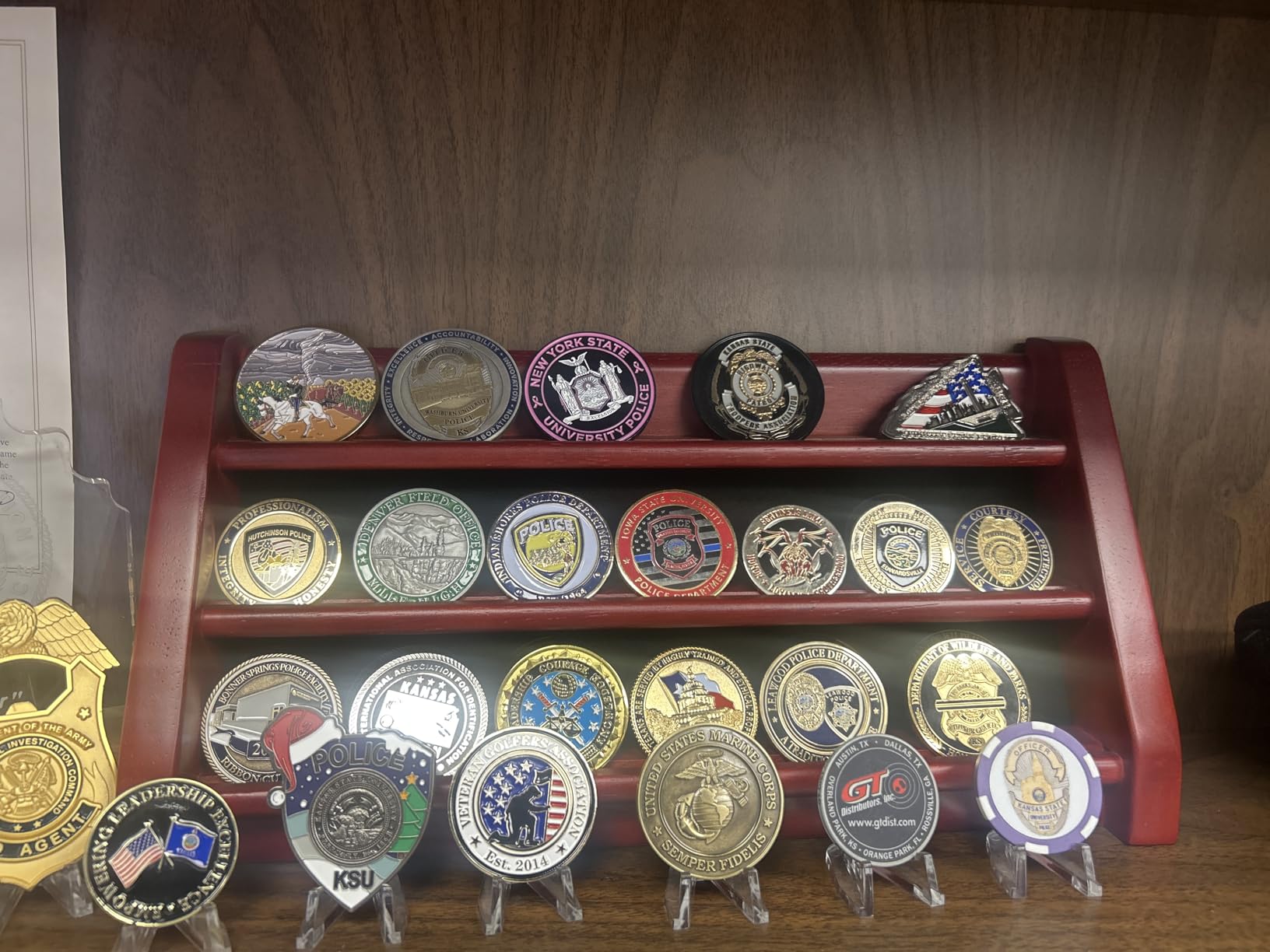 3 Rows Military Challenge Coin Display Case Wall Mount Wooden Army Coin Holder Stand Rack, Holds 21-24 Coins, Black customer photo 2