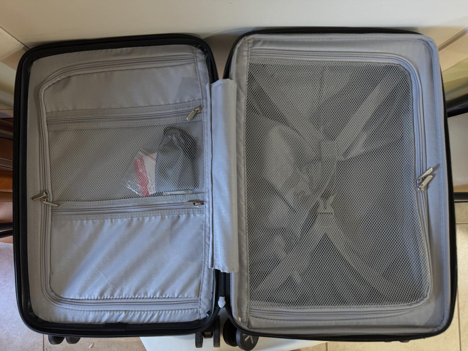 LUGGEX Carry On Luggage 22x14x9 Airline Approved, KVC Expandable Polycarbonate Hard Shell Suitcase for Travelling (EX-Core, Charcoal Metallic, 20 Inch, 40L-44L) customer photo 2