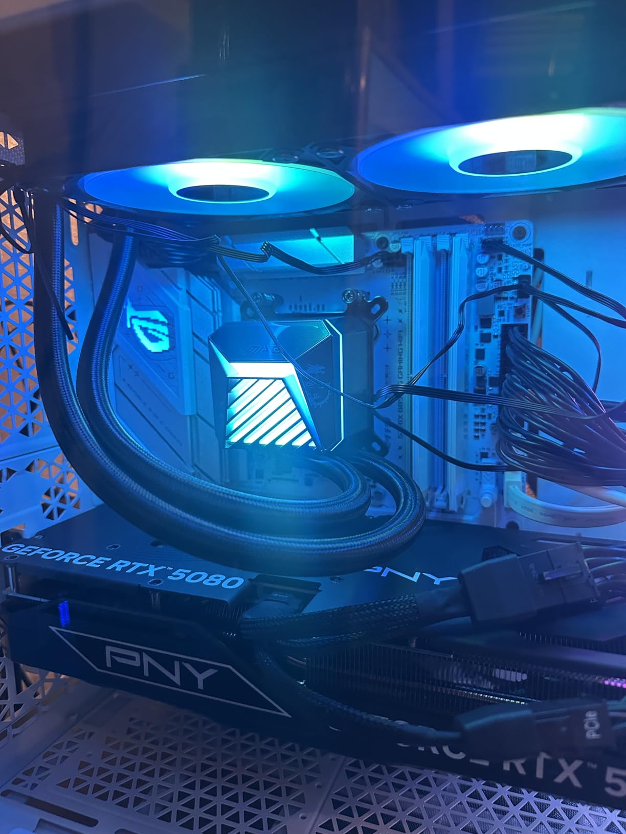ASUS ROG Strix B650E-F Gaming WiFi AMD B650 AM5 Ryzen Desktop 9000 8000 & 7000 ATX Motherboard, 12+2 Power Stages, DDR5, 3X M.2 Slot, PCIe 5.0, WiFi 6E, 2.5G LAN, USB 3.2 Gen 2x2 Type-C, Aura Sync customer photo 2