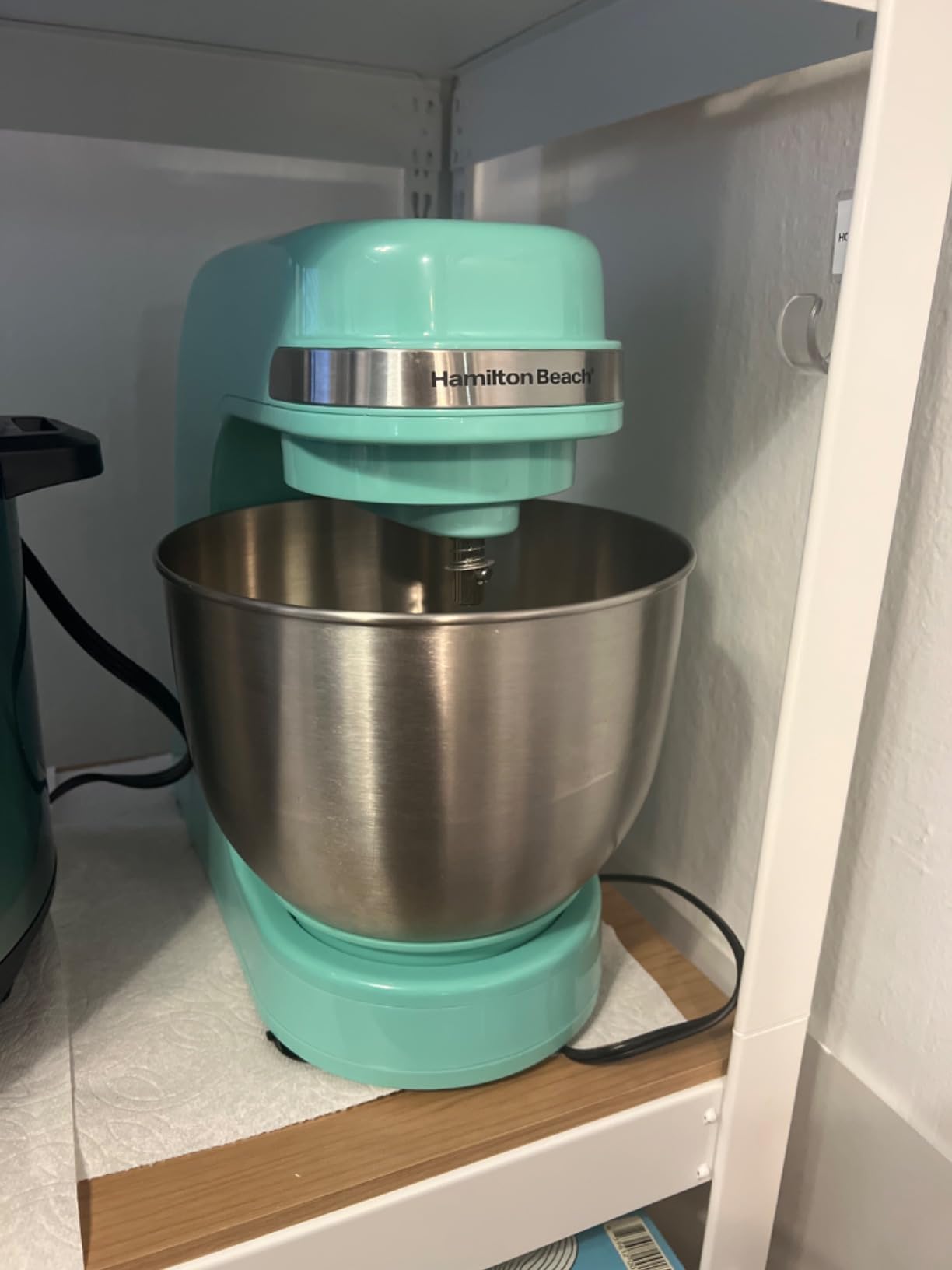 Hamilton Beach Electric Stand Mixer, 4 Quarts, Dough Hook, Flat Beater Attachments, Splash Guard 7 Speeds with Whisk, Rose customer photo 1