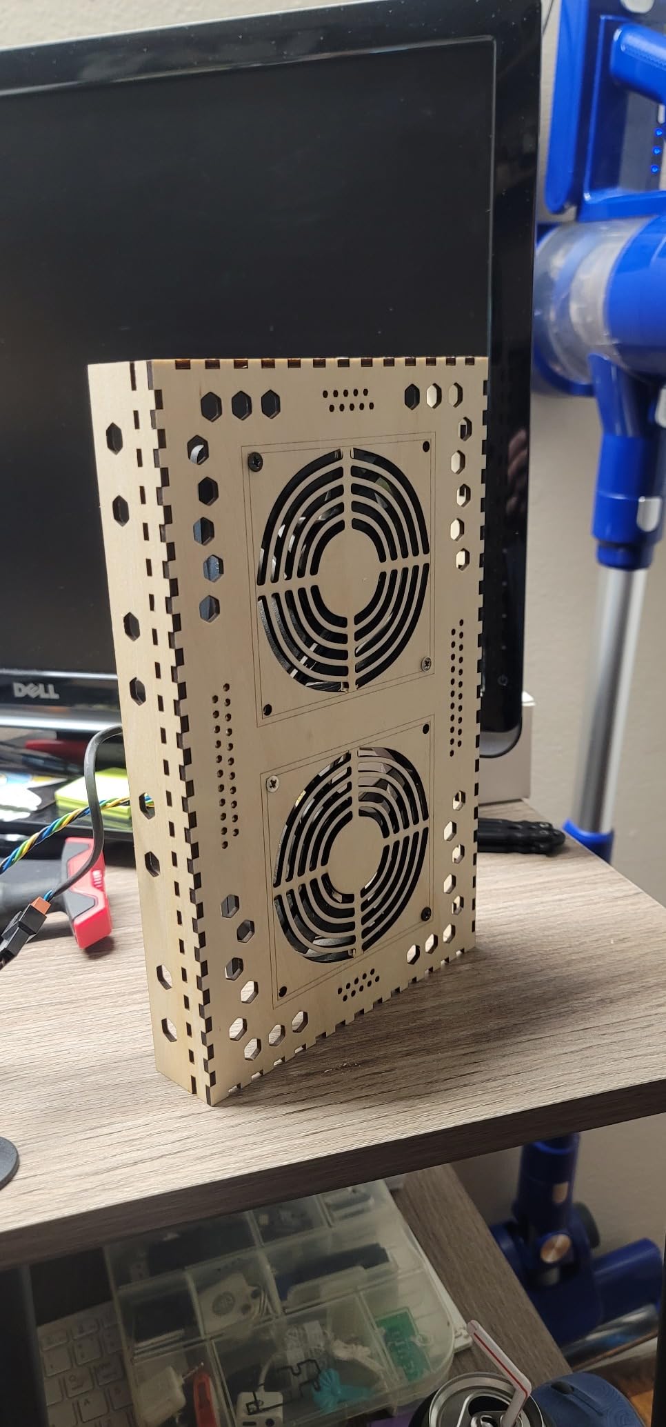 Delinx 36W 12V PC Fan Power Supply,4 Cooling Fan Speed Controller,100-240vAC to 3-12vDC Adjustable 3A Power Adapter,with Fan Splitter Cable,DC Female to 4 x 3/4 Pin, Multi-Functional customer photo 2