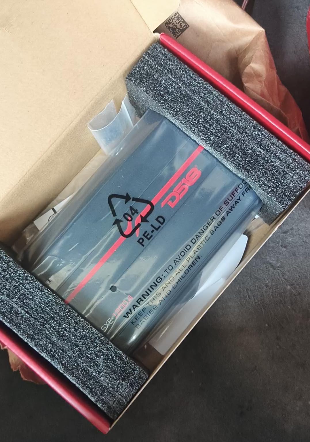 DS18 SXE-3000.4D/RD Car Amplifier Stereo Full-Range Class D 4-Channel 200x4 RMS @4 OHM 3000 Watts - Powerful and Compact Amp for Speakers in Car Audio System customer photo 1