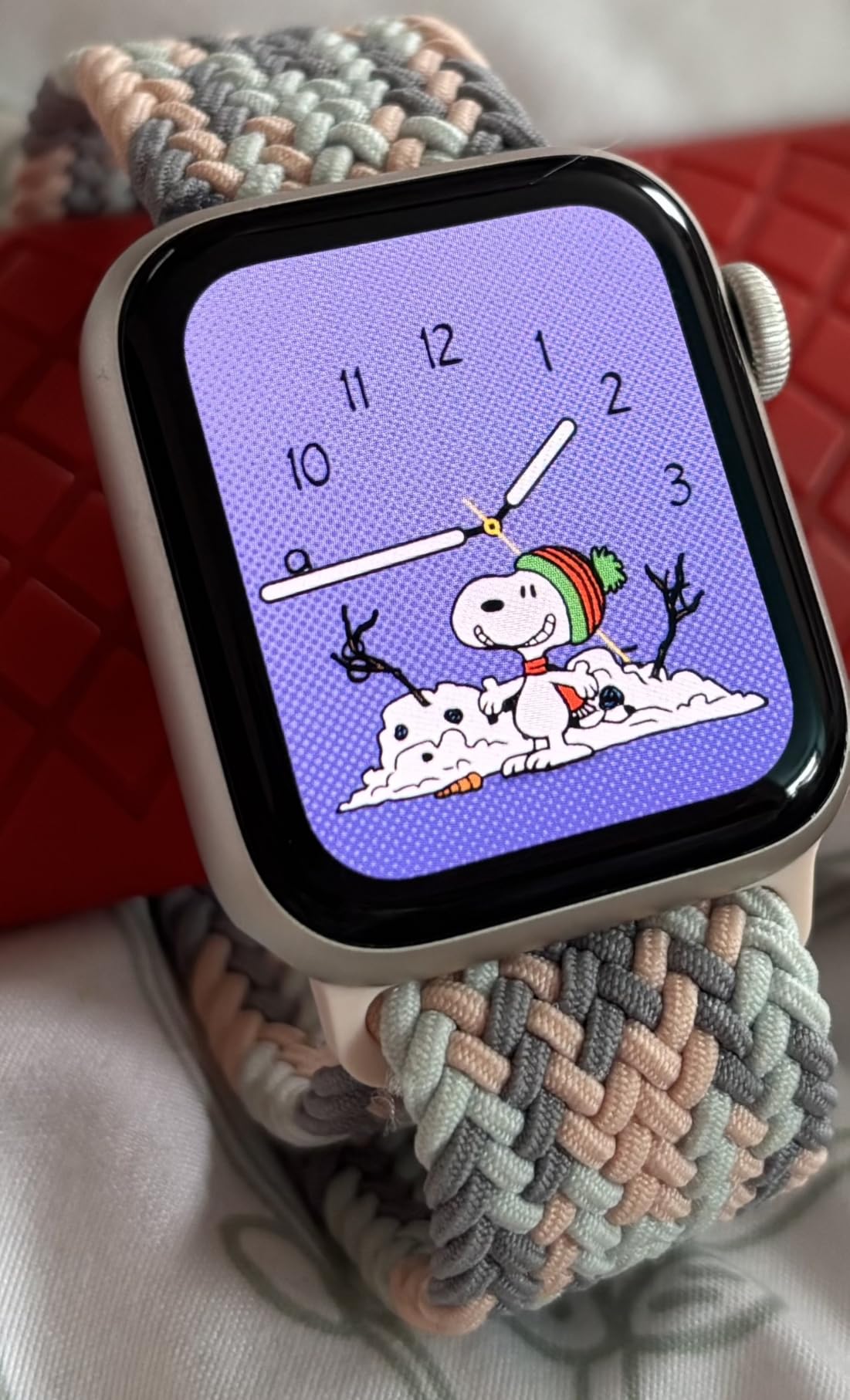 Apple Watch SE 2 Renewed customer photo 1