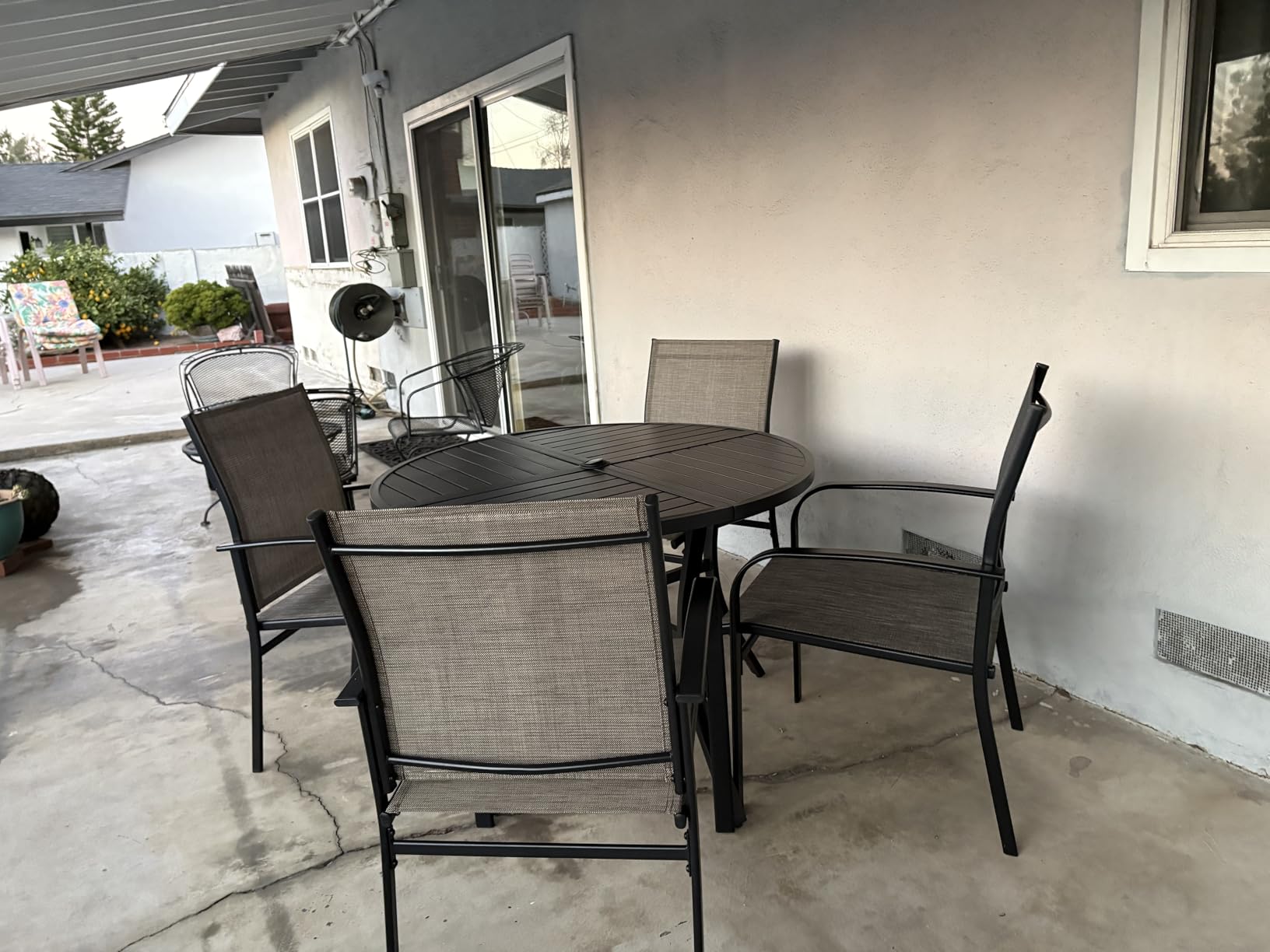 5 Piece Patio Dining Set for 4, 37