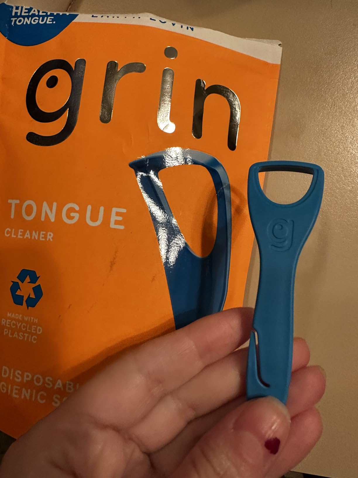 GRIN Tongue Cleaner, 32 Count, Disposable Tongue Cleaner, Hygienic Scraper, Recycled Plastic, Clean Tongue, Promote Fresh Breath, Includes Safe Fold- Back Tooth Pick customer photo 2