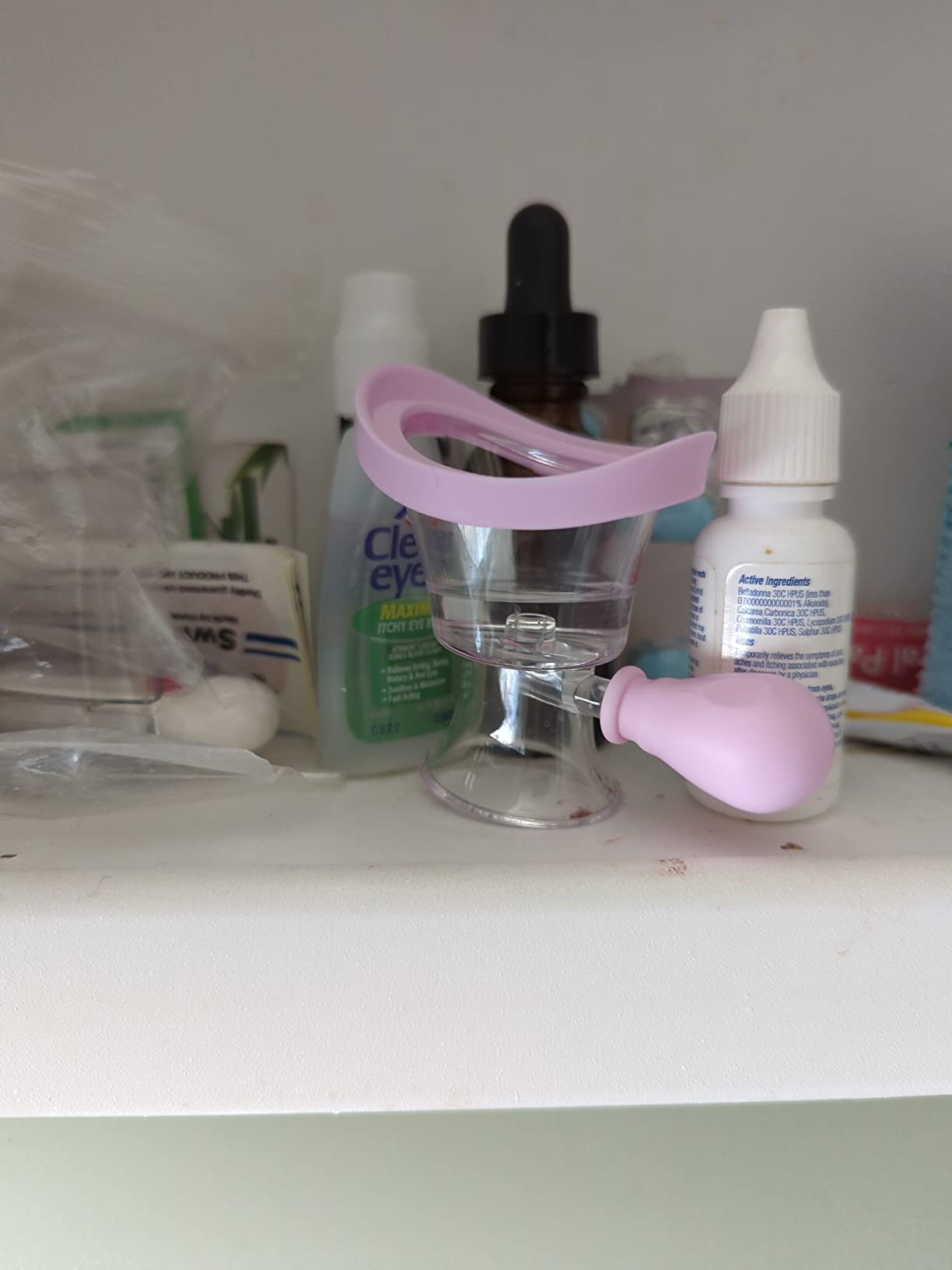 AXLOFO Eye Wash Cup, Eye Wash Bath Kit (Eye Drop Guide/Wash Cup), Silicone Eye Cup for Effective Eye Cleansing, Soothing Tired Eyes (Pink-1) customer photo 1