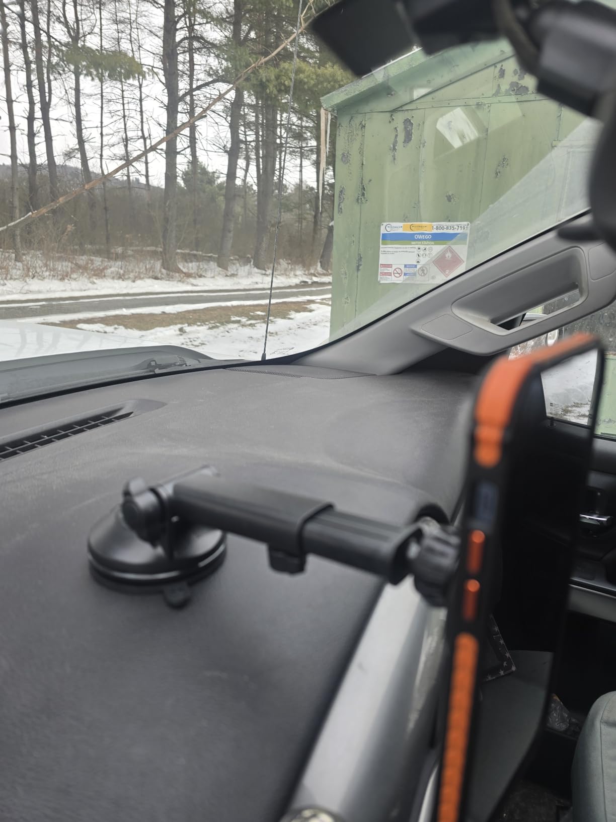Coolpow for MagSafe Car Mount【Windshield+Vent+Dash】Magnetic Phone Holder for Car Phone Holder Mount Cell Phone Holders for Your Car Accessories Suction Phone Mount for Car Truck Stand for iPhone 17 16 customer photo 2