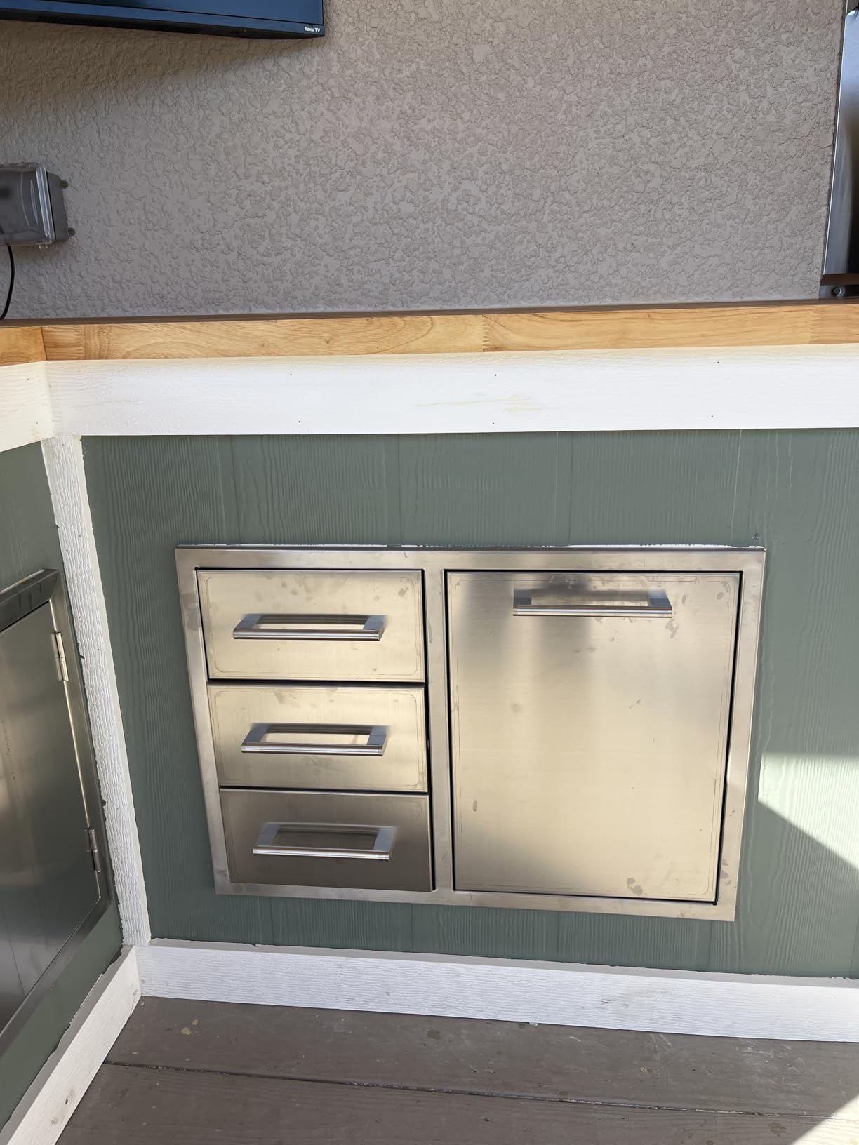 8 Best Stainless Steel Outdoor Kitchen Cabinet Sets for Weather ...