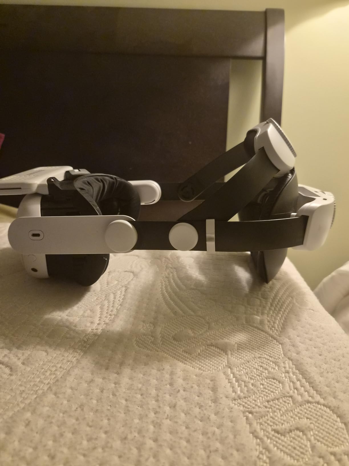 Kawaye for Meta Quest 3S/Quest 2/Quest 3 Head Strap, Double Knobs Adjustable Elite Strap Replacement,VR Headset Strap with Two Large Support Pad Enhanced Support, Reduce Pressure for P4 VR Headset customer photo 2