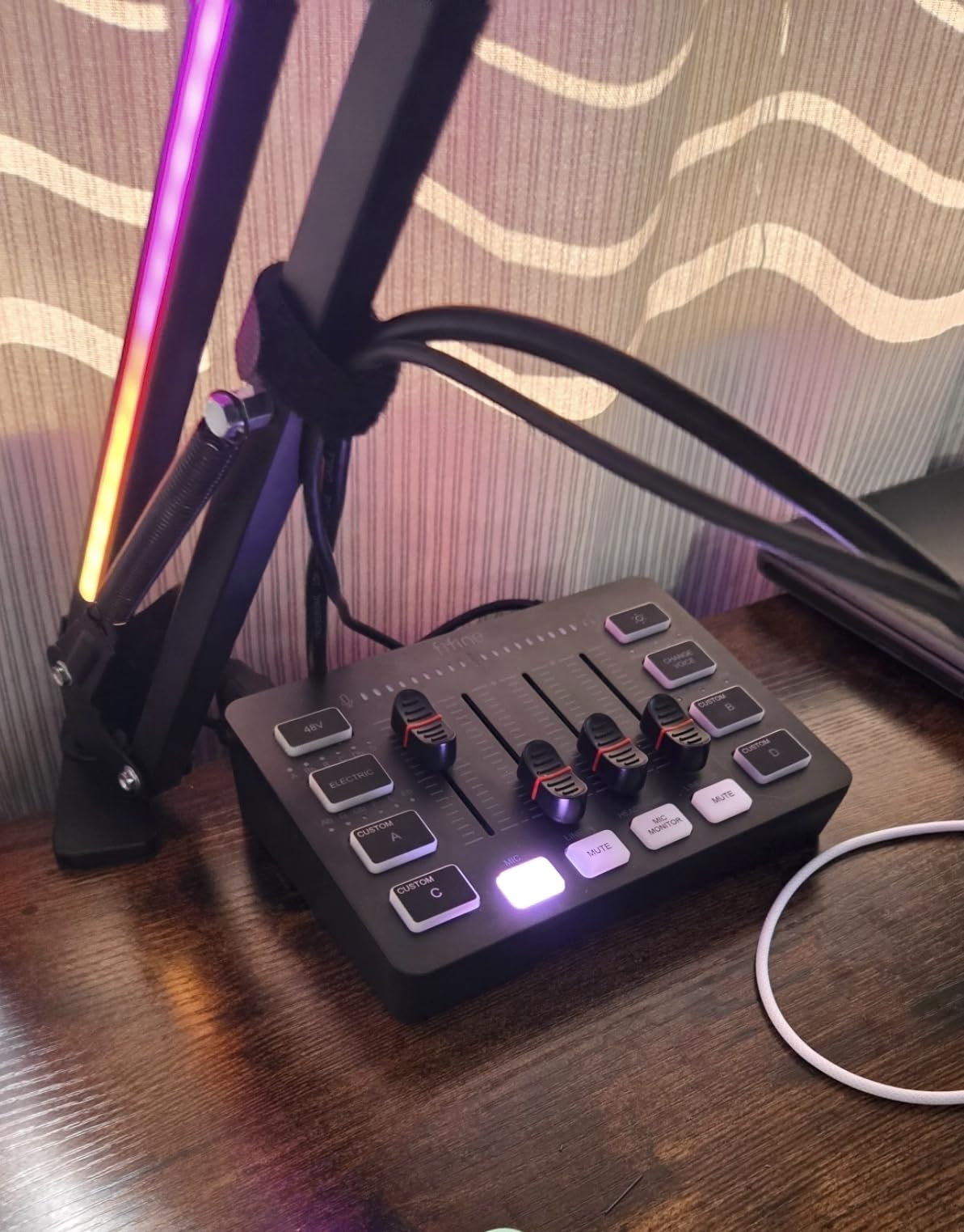 FIFINE Gaming Audio Mixer, Streaming RGB PC Mixer with XLR Microphone Interface, Individual Control, Volume Fader, Mute Button, 48V Phantom Power, for Podcast/Recording/Vocal/Game Voice-AmpliGame SC3 customer photo 2