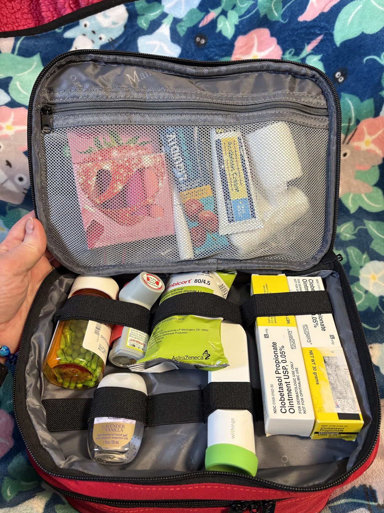 Mancro Dual Layers Medicine Organizer Bag, Pill Bottle Organizer Storage with Lockable Zipper, Medication Travel Bag for Pills, Vitamins, Medical Supplies for Home Storage, Travel customer photo 2