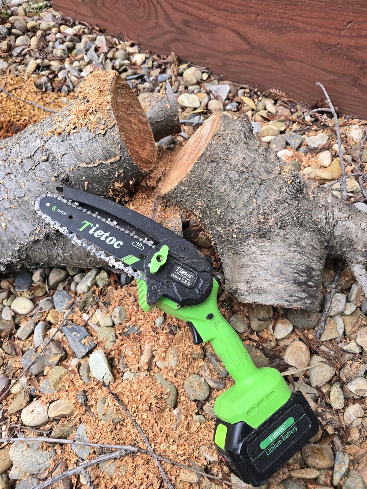 Tietoc Chainsaw 6 Inch Mini Electric Chainsaw Cordless Battery Powered, Hand Held Saw for Wood/Trees Trimming customer photo 1