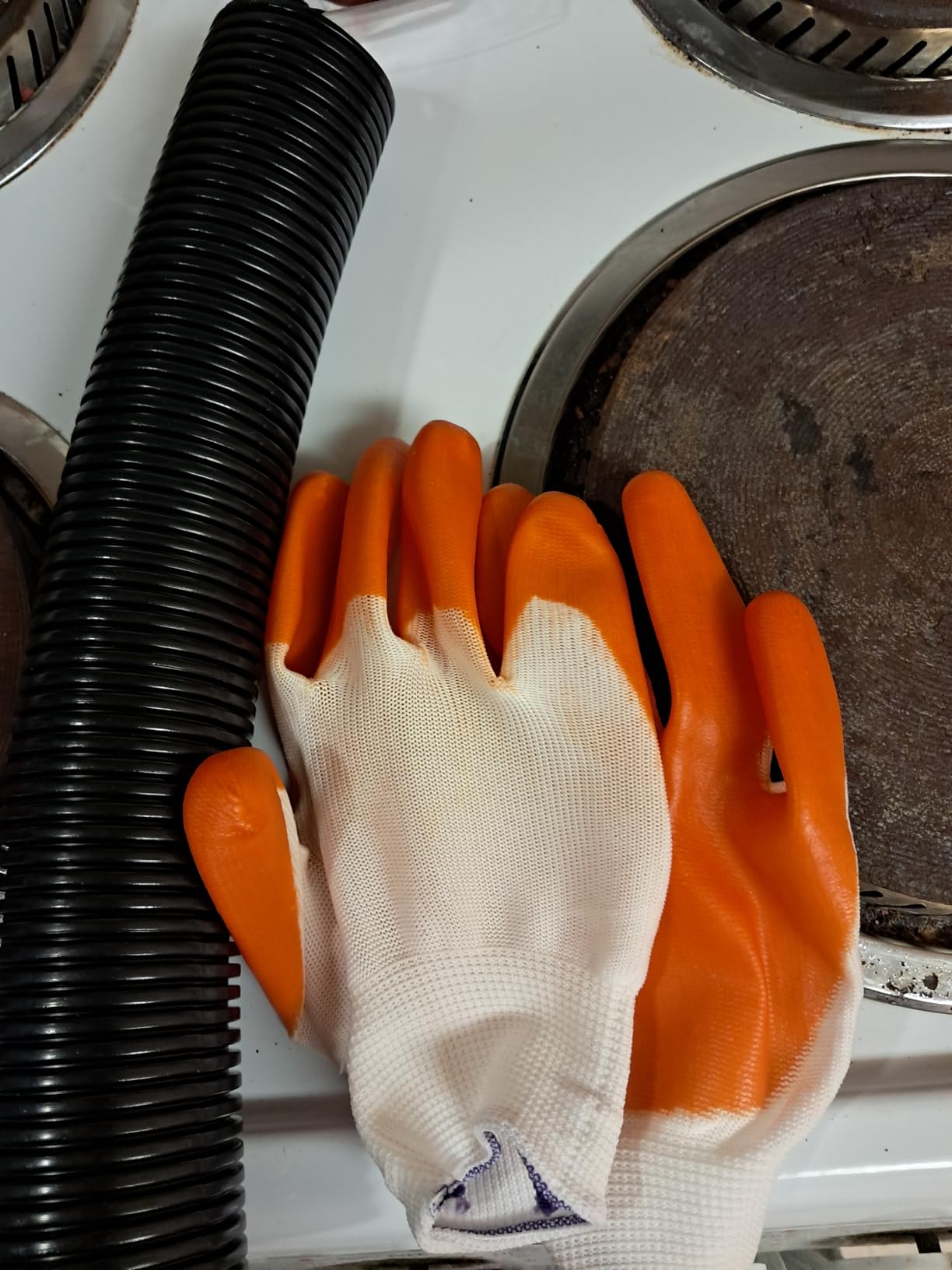 VEVOR Drain Auger 25Ft, Plumbing Snake with Drill Attachment, Plumbers Snake Drain Clog Remover for Kitchen Bathroom Shower Sink with Protective Hose and Gloves customer photo 1