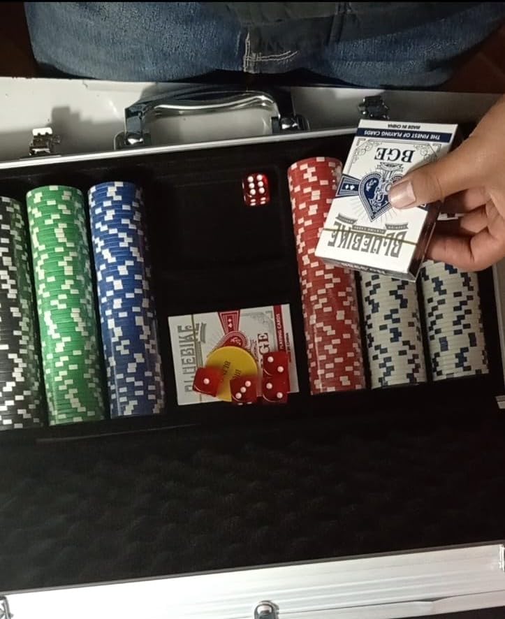 Poker Chips Set 500pcs, Casino Chips Set with Numbers Aluminum Travel Case, Waterproof of 11.5g Poker Set for Texas Holdem Blackjack Gambling customer photo 2