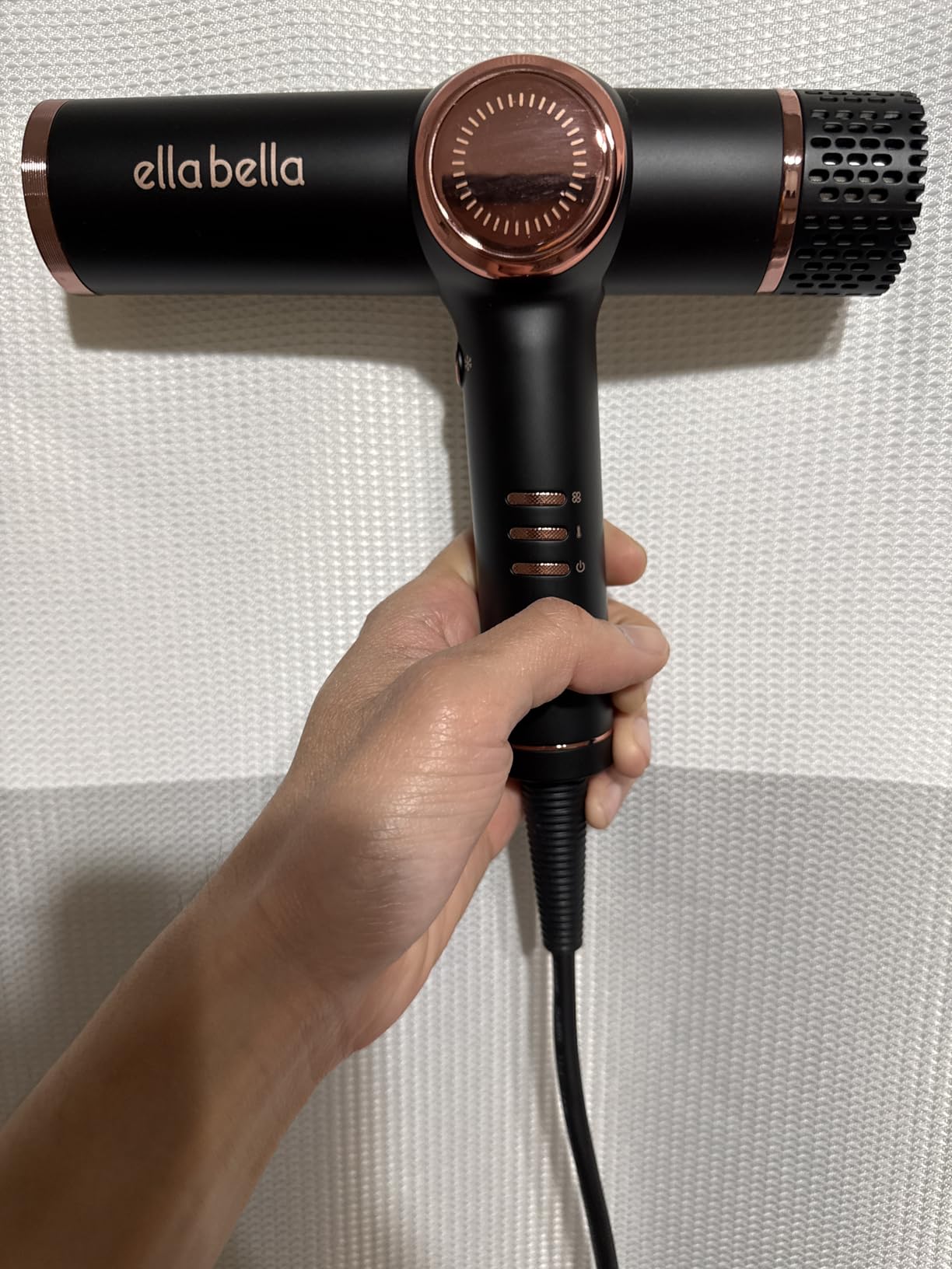 ELLA BELLA Ionic Hair Dryer with Diffuser - Negative Ion Blow Dryer, Quiet | Professional-Grade Blow Dryer. Intelligent Heat Control & Rapid Drying, Lightweight, Low Noise, All Hair Types customer photo 1