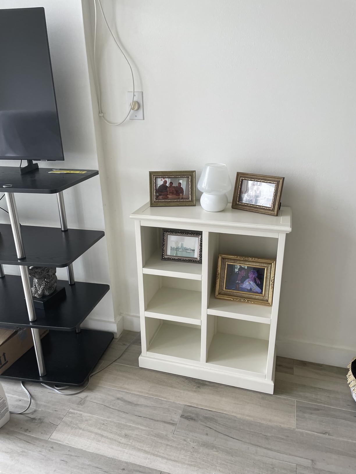 SAFAVIEH Home Collection - Maralah 5-Shelf Solid Wood Bookcase, White Wash, 25