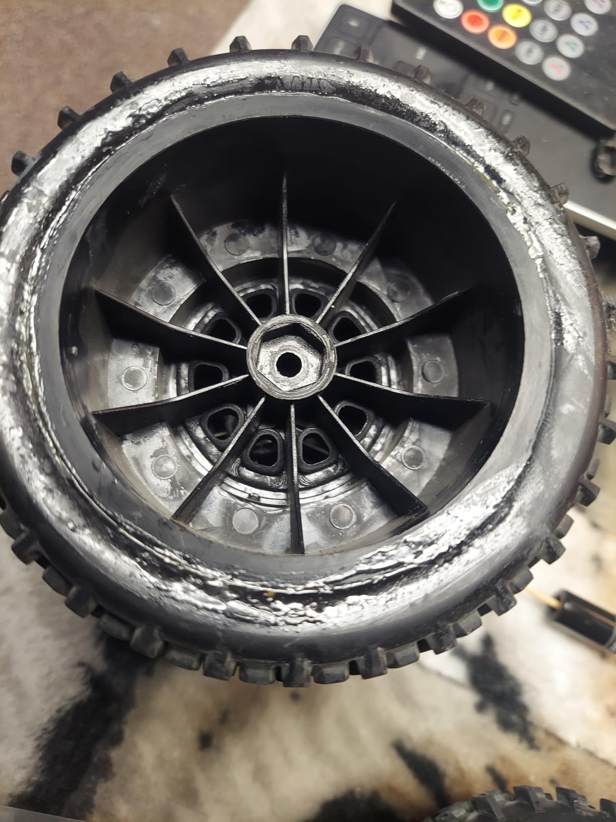 1/10 RC Short Course Truck Wheels and Tires with 12mm Hex 1:10 Scale Off Road Tyres for 1/10 RC Off-Road Car Traxxas TRX4 Slash Arrma Losi Tenacity Vkar 10sc Hpi RC Buggy Car 4PCS (B Tires) customer photo 2