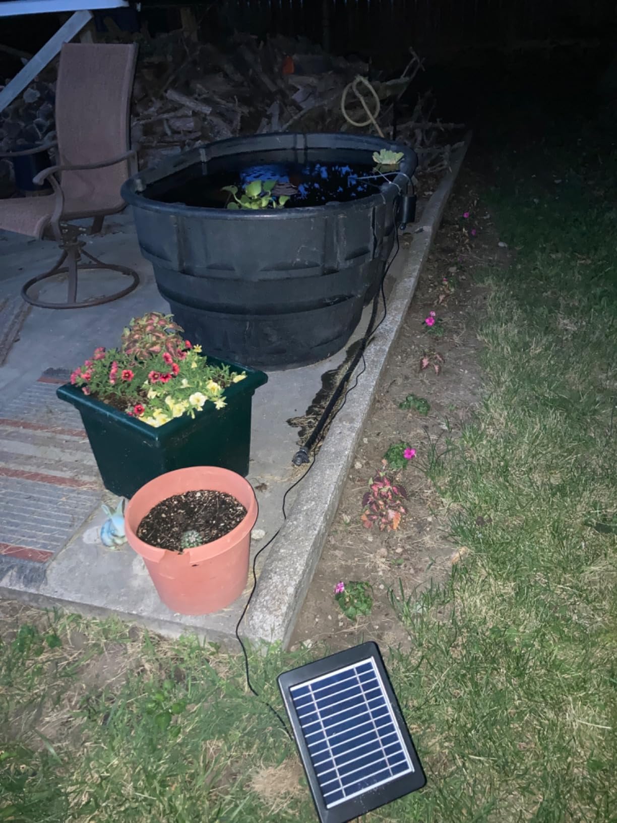 Solar Pond Aerator with Air Pump, 3 Modes(18H/36H/72H) Solar Aerator for Ponds Outdoor, 4W & 2200 mAh Solar Powered Air Pump with Bubble Regulator for Small Fish Pond, Stock Tank, Aquarium Hydroponics customer photo 1