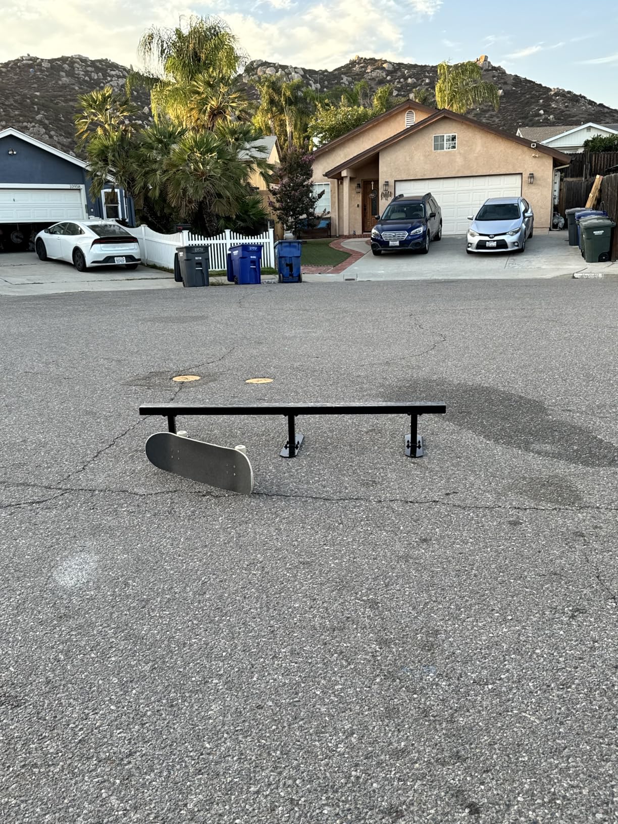KUAFU 6ft Long Flat Bar Skate Rail, Portable Skateboard Ramp Grind Rail, Detachable Skatepark Grind Rail, for BMX, Scooters, Snowboard and Roller Skating - Adjustable Height customer photo 1