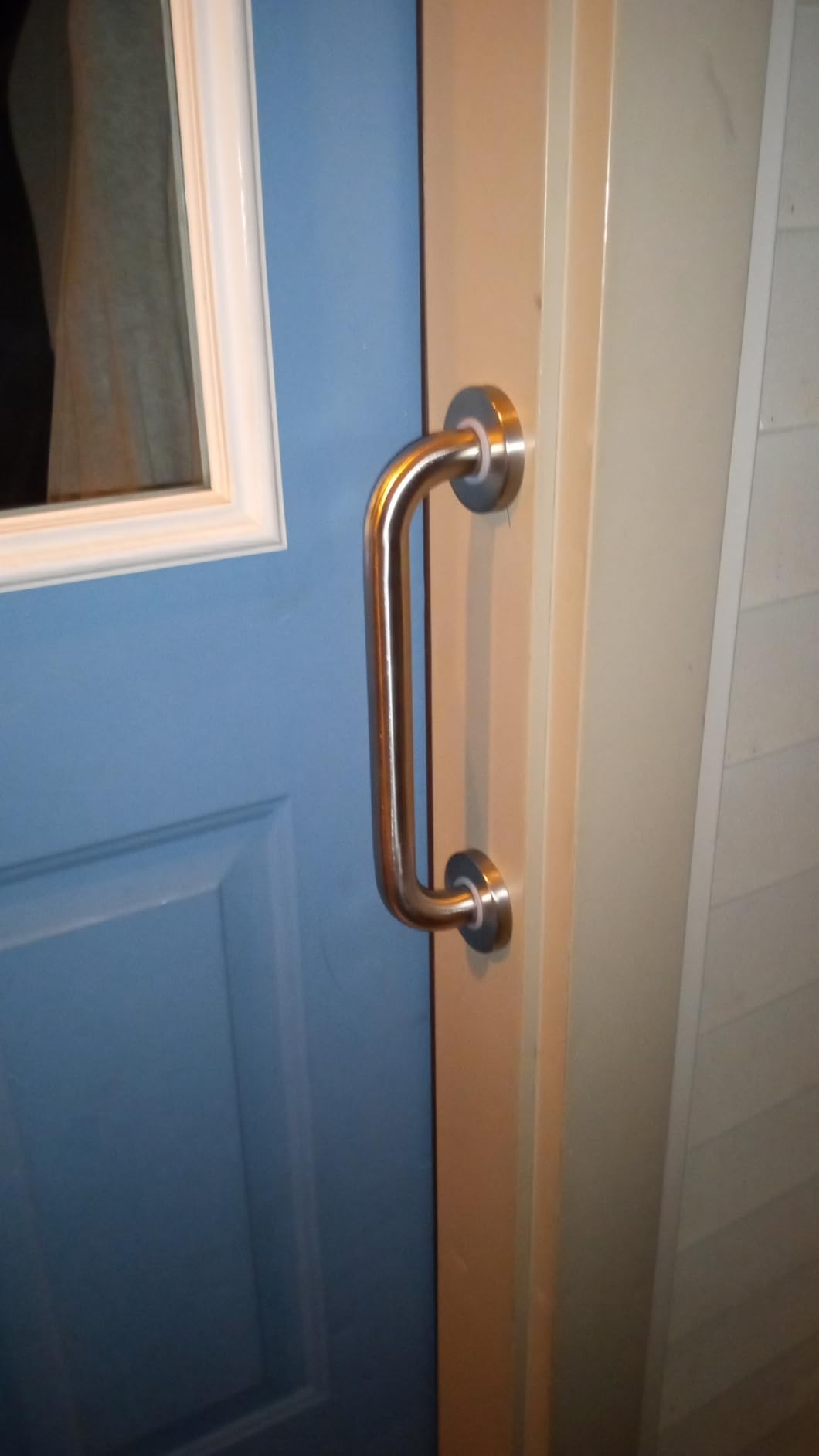 AmazerBath Shower Grab Bars for Seniors Anti Slip, Bath Safety Grab Bar for Needy, Stainless Steel Bathroom Safety Grab Bars, Thickened Bar Bigger Base Holds 500LBS, 16
