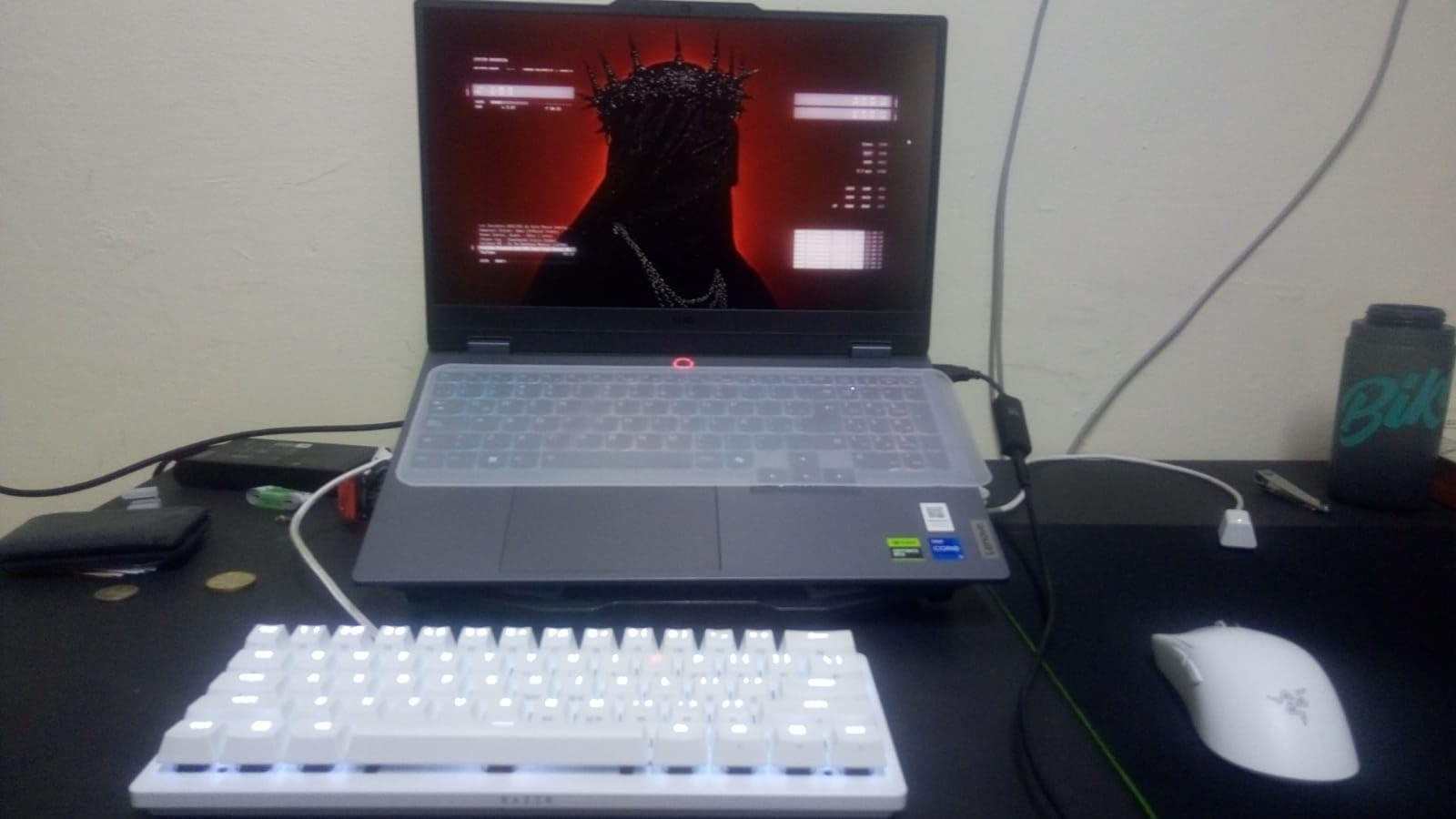 Razer Huntsman V3 Pro Mini 60% Esports Gaming Keyboard: Analog Optical Switches - Razer Snap Tap - Rapid Trigger - Adjustable Actuation - Dual-Purpose Mod Keys - Doubleshot PBT Keycaps - Black customer photo 1