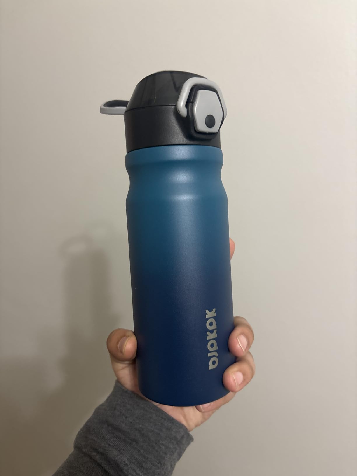 BJPKPK Water Bottle with Straw 18oz Insulated Water Bottles Reusable Stainless Steel Metal Thermal Flask with Leak Proof Lockable Lid and Carry Handle,Light Pink customer photo 1
