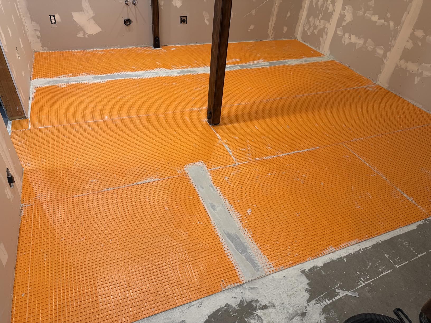 108 Sqft Uncoupling Membrane for Tile 1/8''(3mm) Thick Waterproofing Membrane Crack Prevention Anti Fracture Flooring Underlayment for Bathroom Shower Kitchen Basement customer photo 1