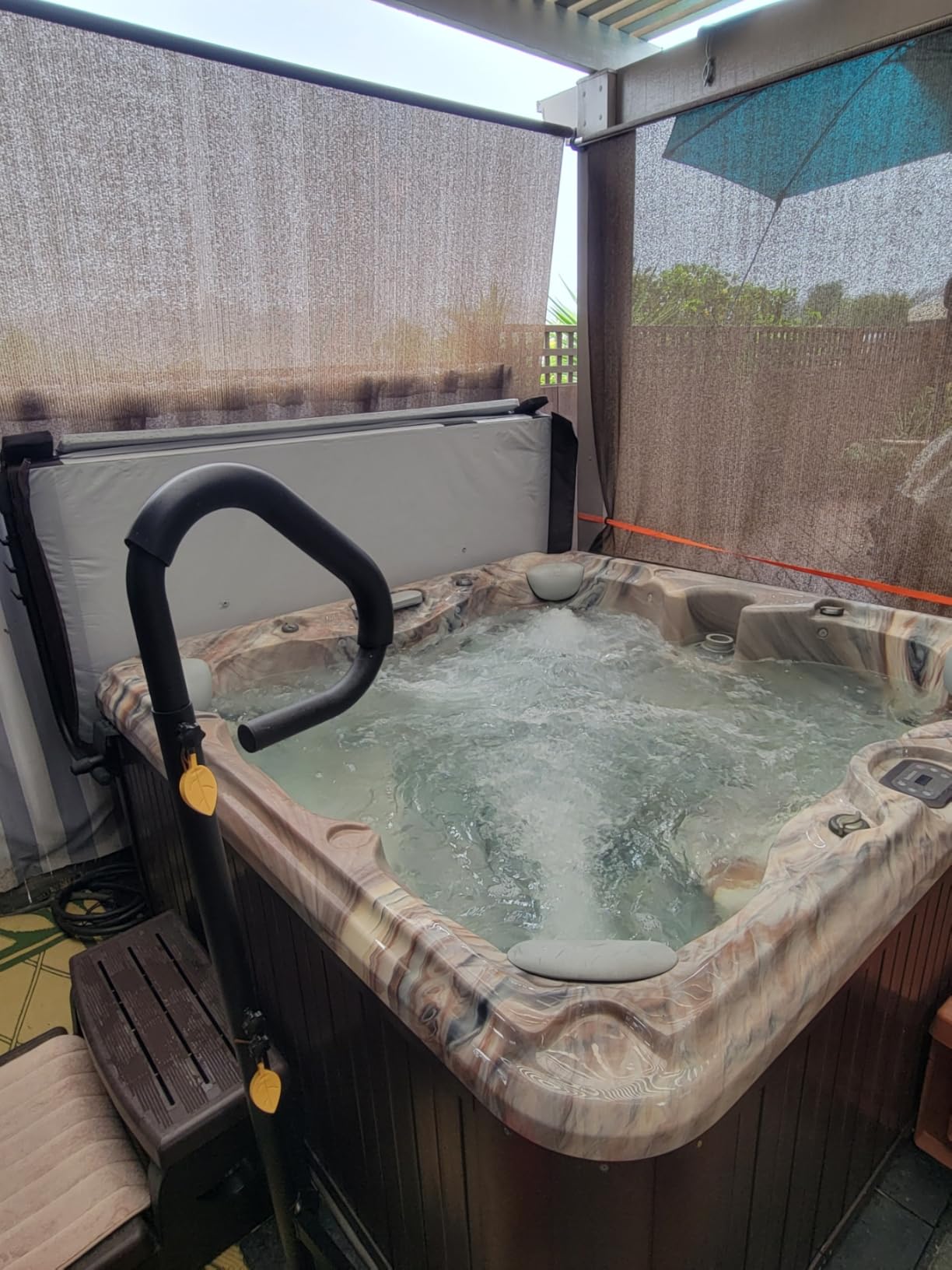 VEVOR Hot Tub Handrail, 360 Rotatable Spa Side Handrail with 48