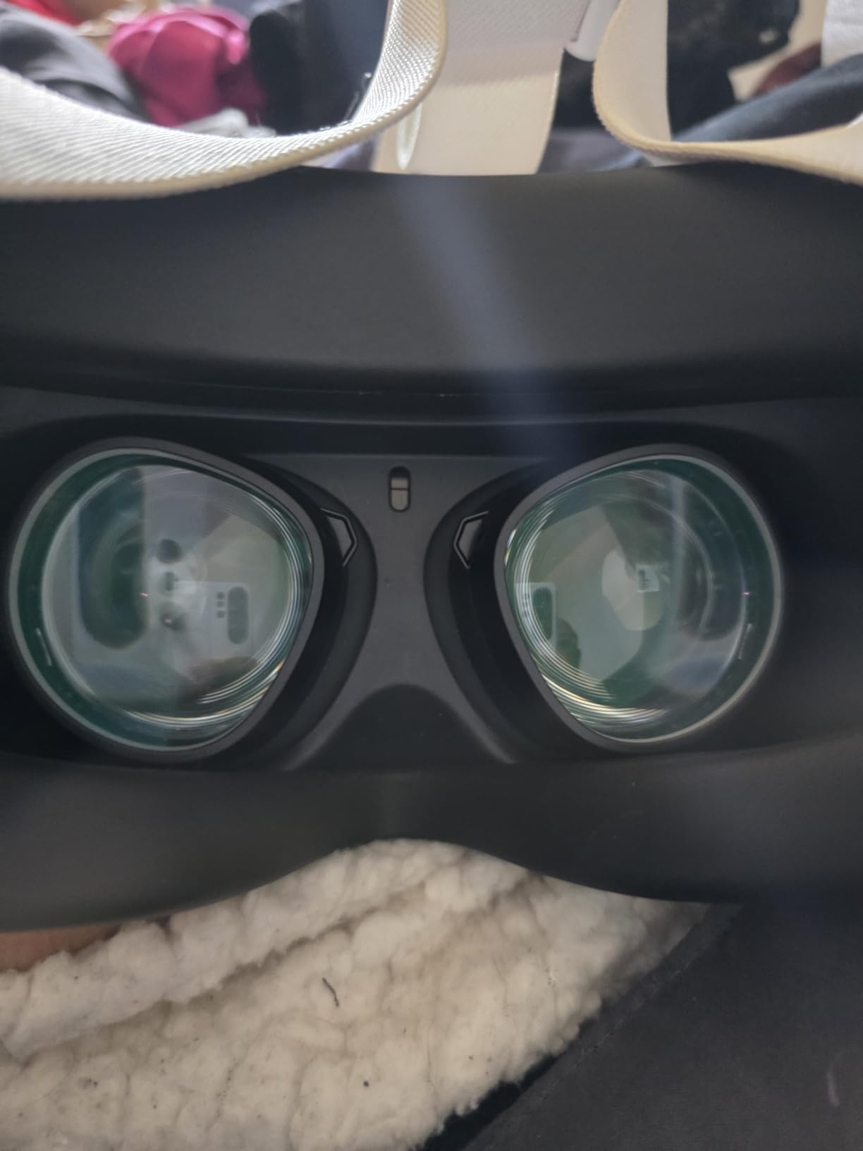 Amavasion Glasses Lenses Compatible with Quest 3S/2, VR Lenses Insert Easy-to-Install Frame Plus Lens Combination SPH:-1.75(One Lens) customer photo 1