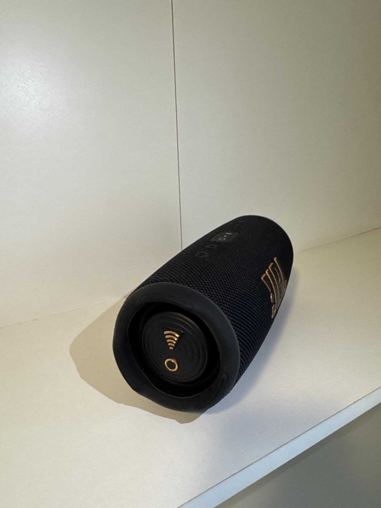 JBL Charge 5 Wi-Fi Portable Wireless Speaker (Renewed) customer photo 1