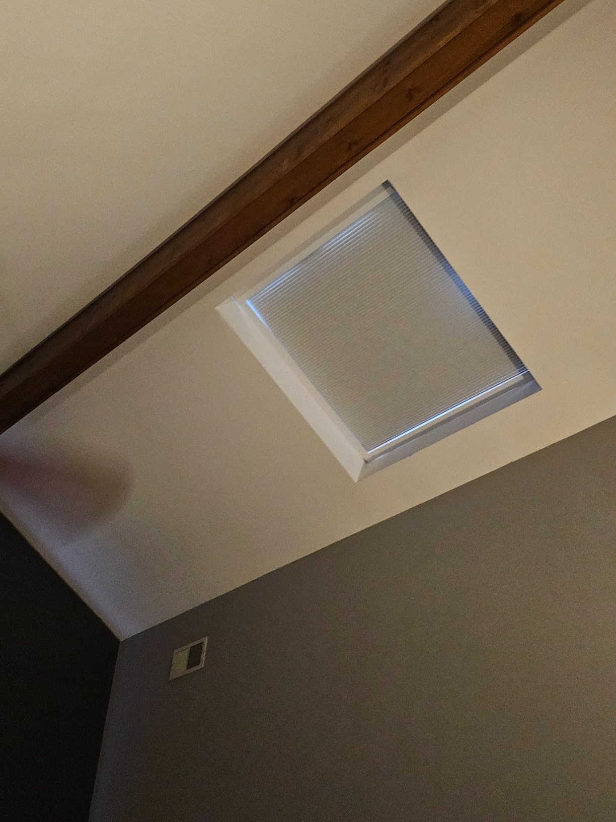 tipiace New Upgrade Rechargeable Motorized Skylight Blinds Full Blackout Fabric Cellular Honeycomb Shades Suitable for Roof Inclined Plane Room Windows customer photo 1