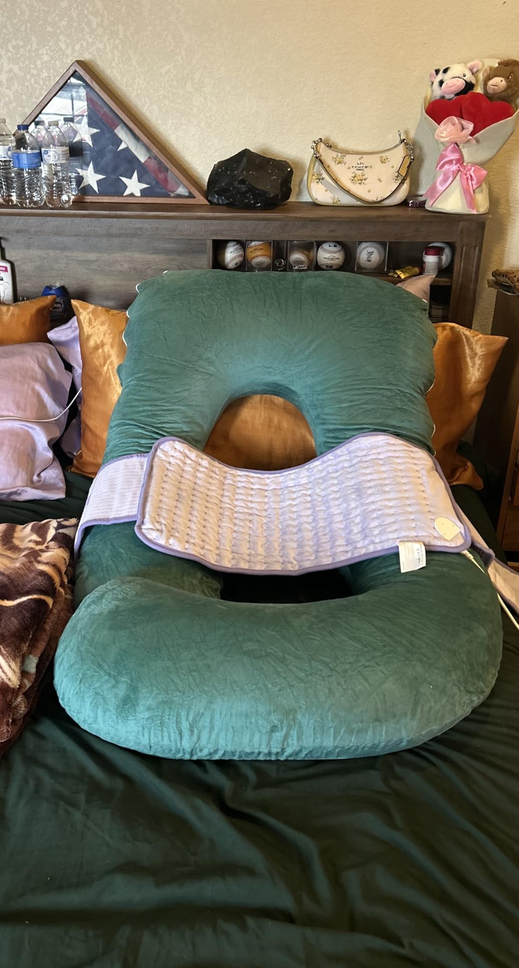 ALLOPERA Pregnancy Pillow, Full Body 57 Inch Maternity Pillow with Removable Washable Cover - Sleep Support for Legs, Back, Neck, Shoulder, HIPS, Belly for Pregnent Women, Black Grey Velvet Cover customer photo 1