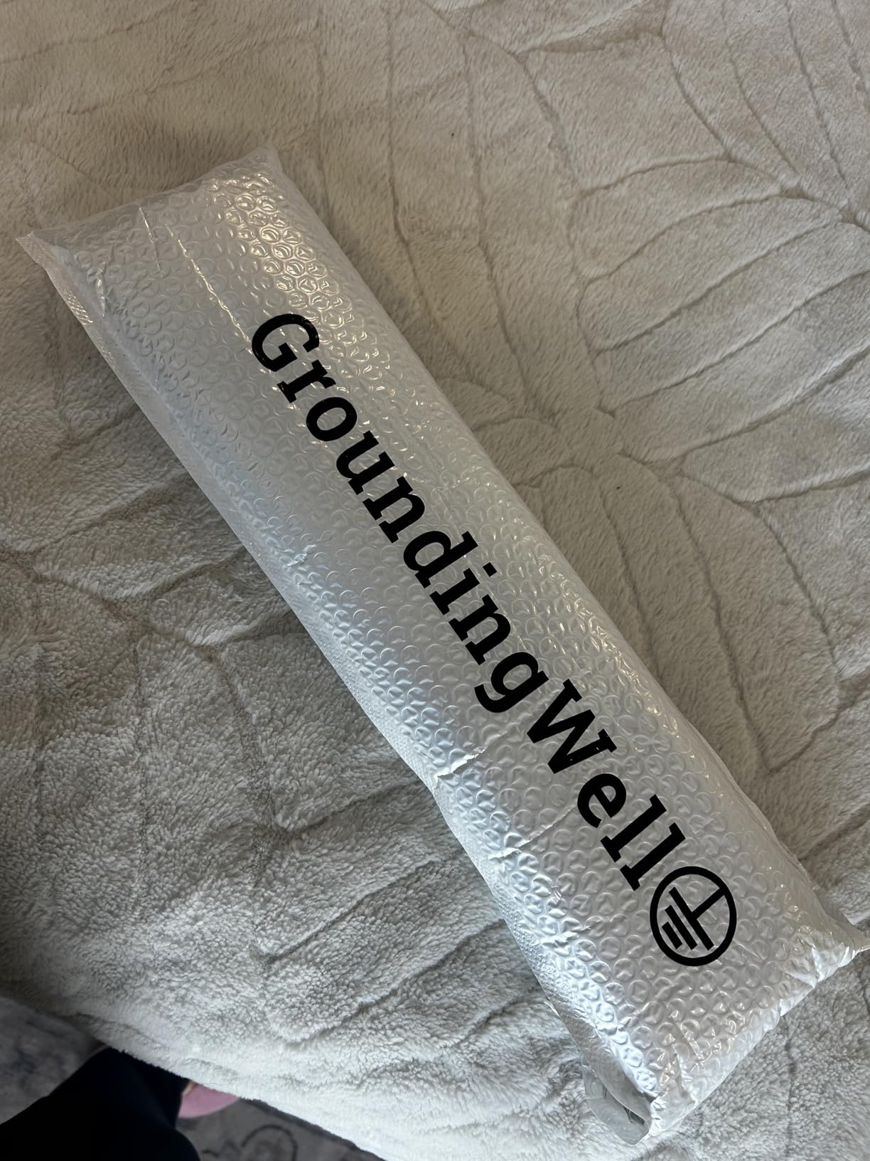 GroundingWell - Grounding Mat for Feet with 15ft Cord, 50K Ohm Resistor, Carbon Layer - Ground Mat for Work, Sleep, Comfort, Wellness Support customer photo 2