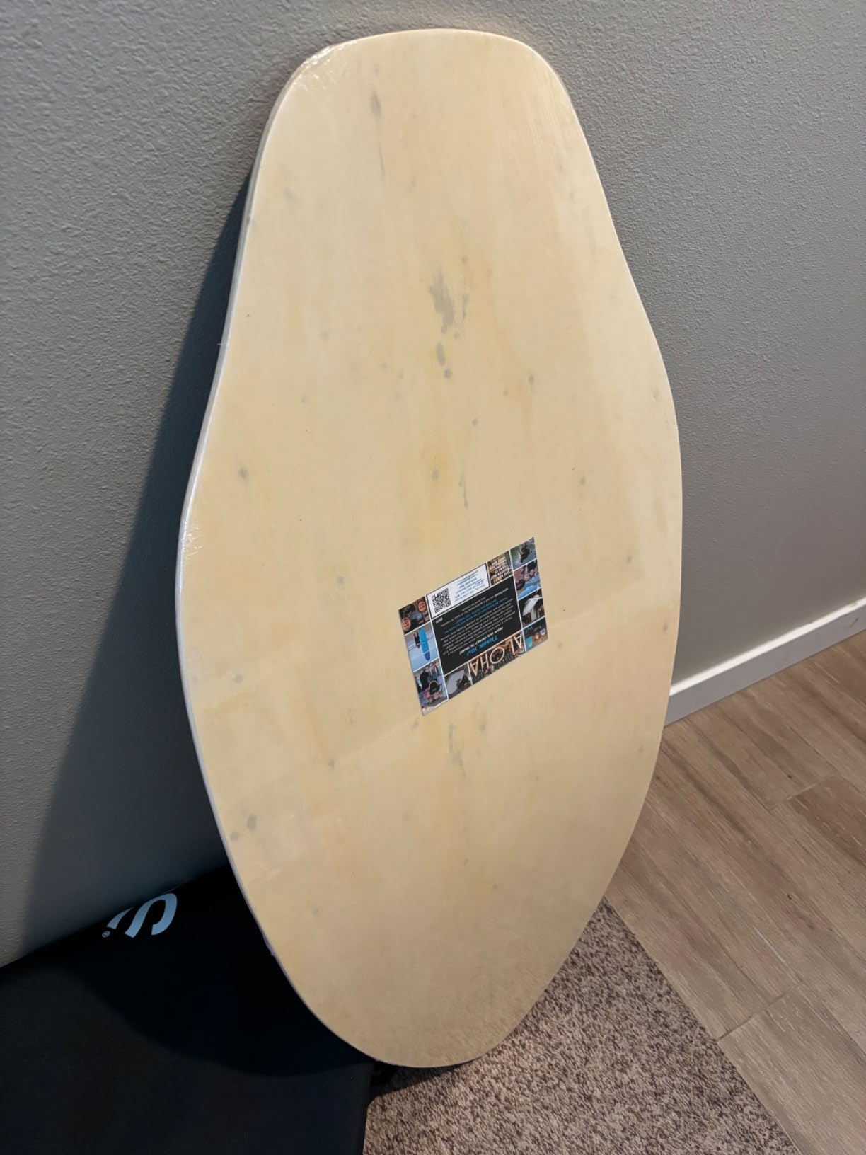 BPS New Zealand 'Flame' - High Performance Wooden Skimboard with Custom Traction Pads - with Optional Padded Carry Bag Made from Recycled Plastics - for Kids or Adults, Choose from 4 Colors customer photo 1