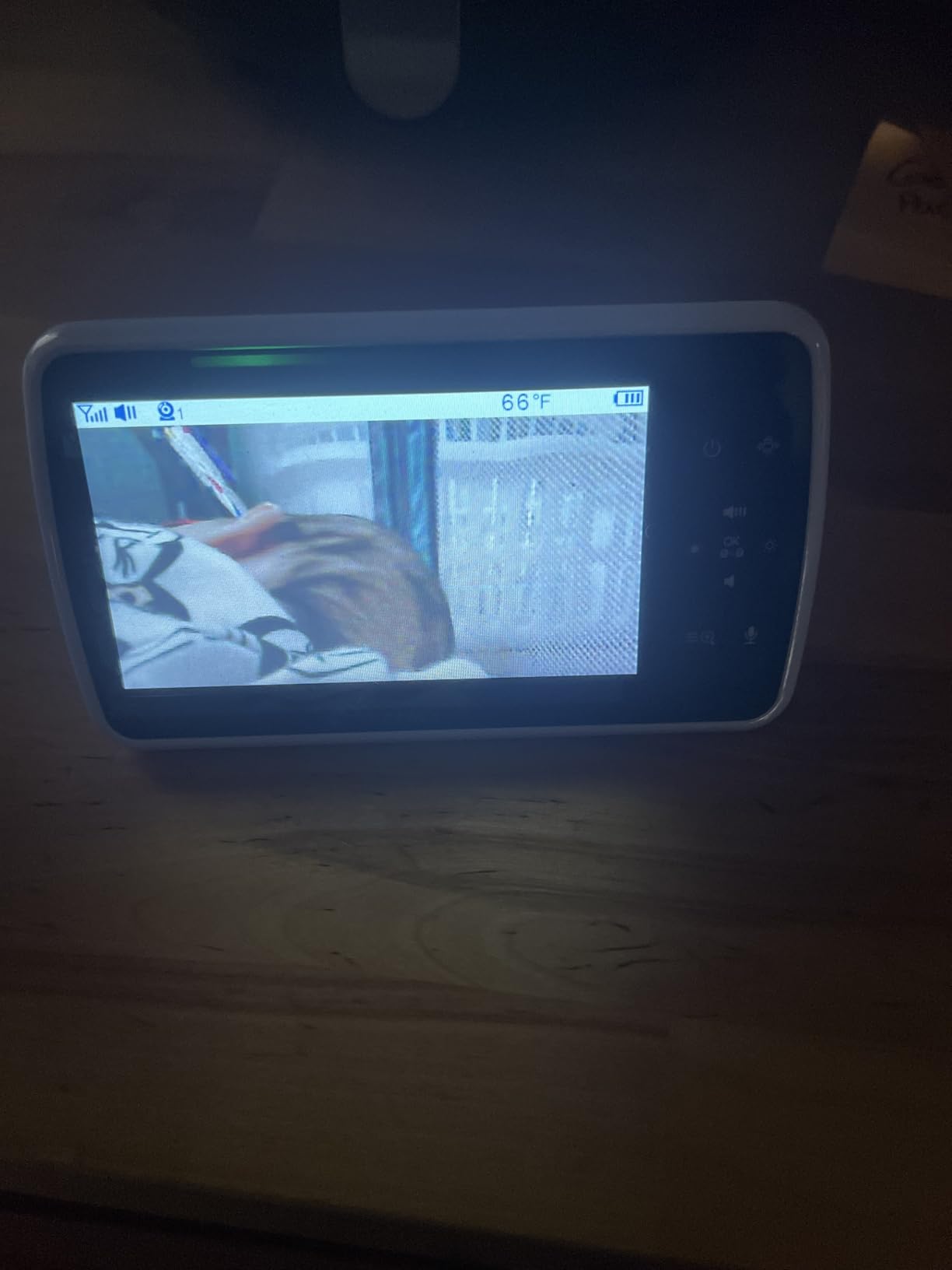 iFamily Baby Monitor - Large 5 inch Screen with 30Hrs Battery Life - Remote Pan-Tilt-Zoom, No WiFi customer photo 1