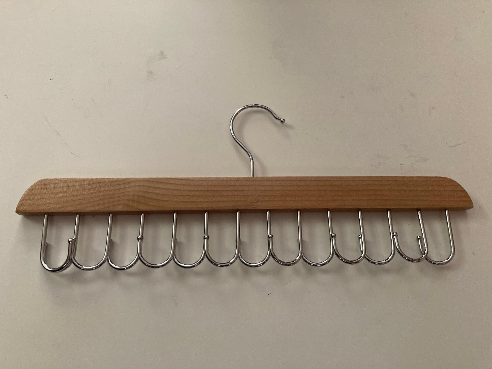 JOHOUSE Belt Organizer for Closet Max 42 Belts, Wooden Sports Bra Hanger Tie Rack with 14 Hooks for Men Women Tank Top, Scarf Closet Storage customer photo 1